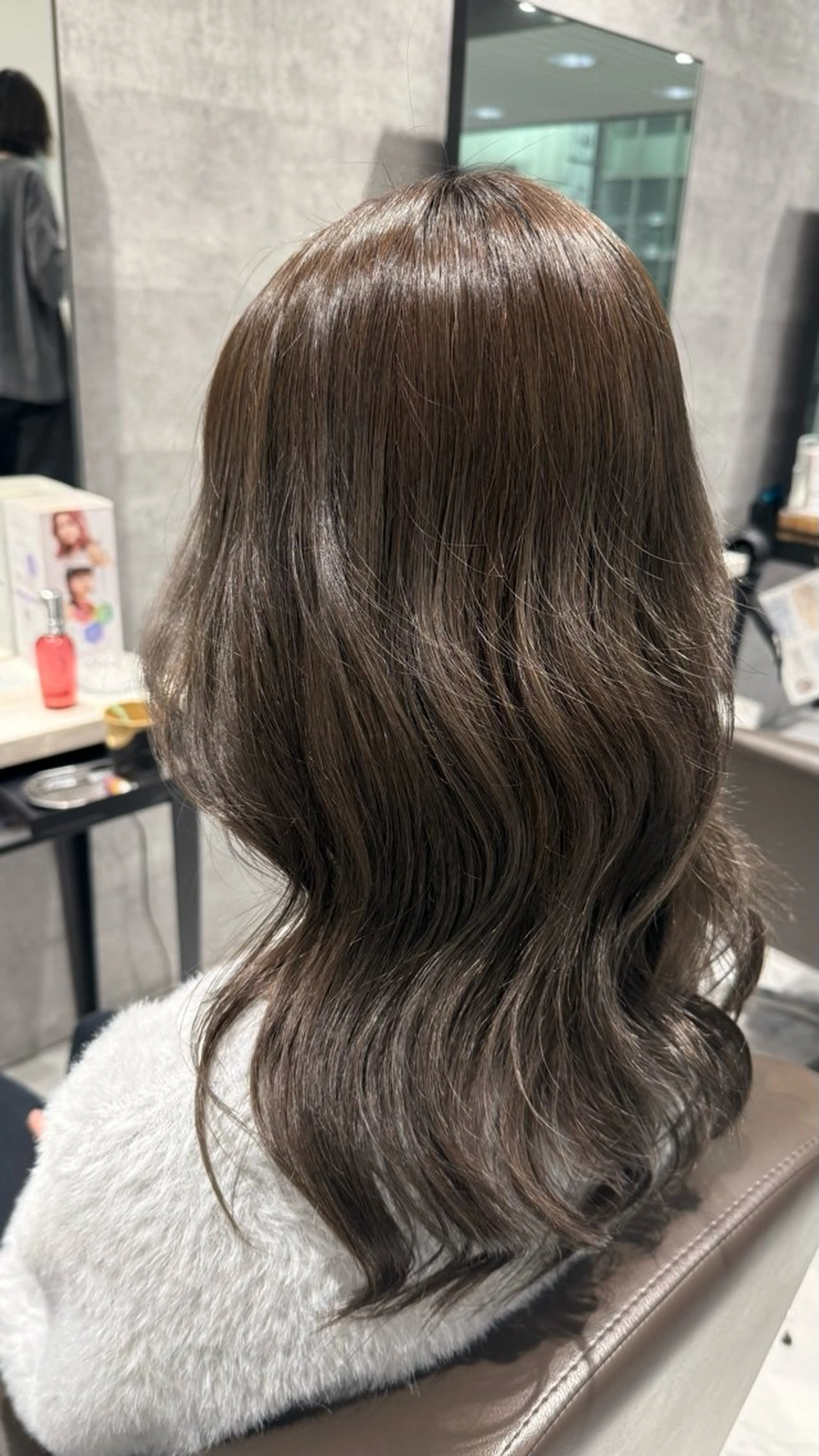 カラー ヘアカラー Grow by NYNY 久野 結生のヘアスタイル