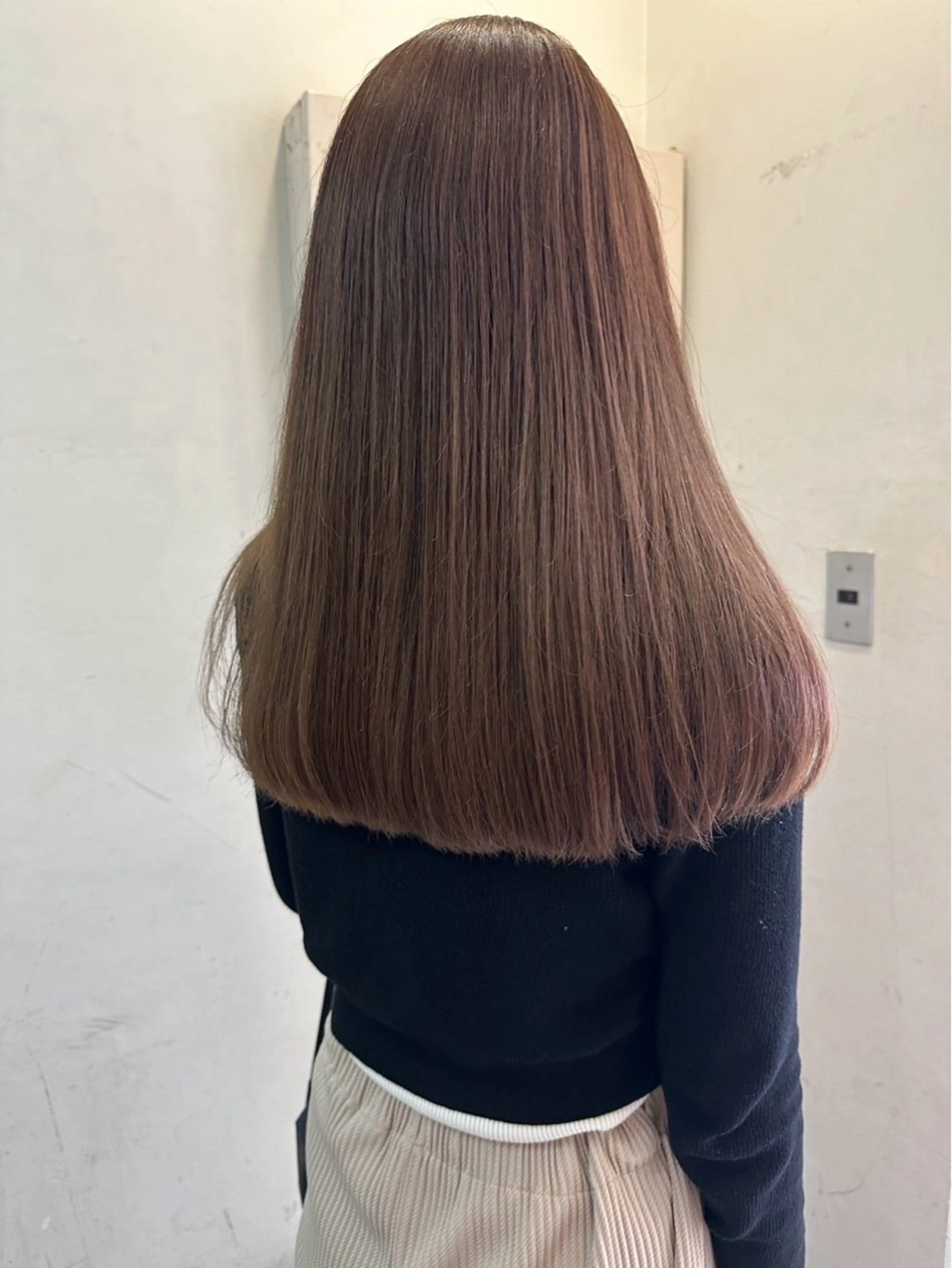 ロング Neolive 千尋のヘアスタイル