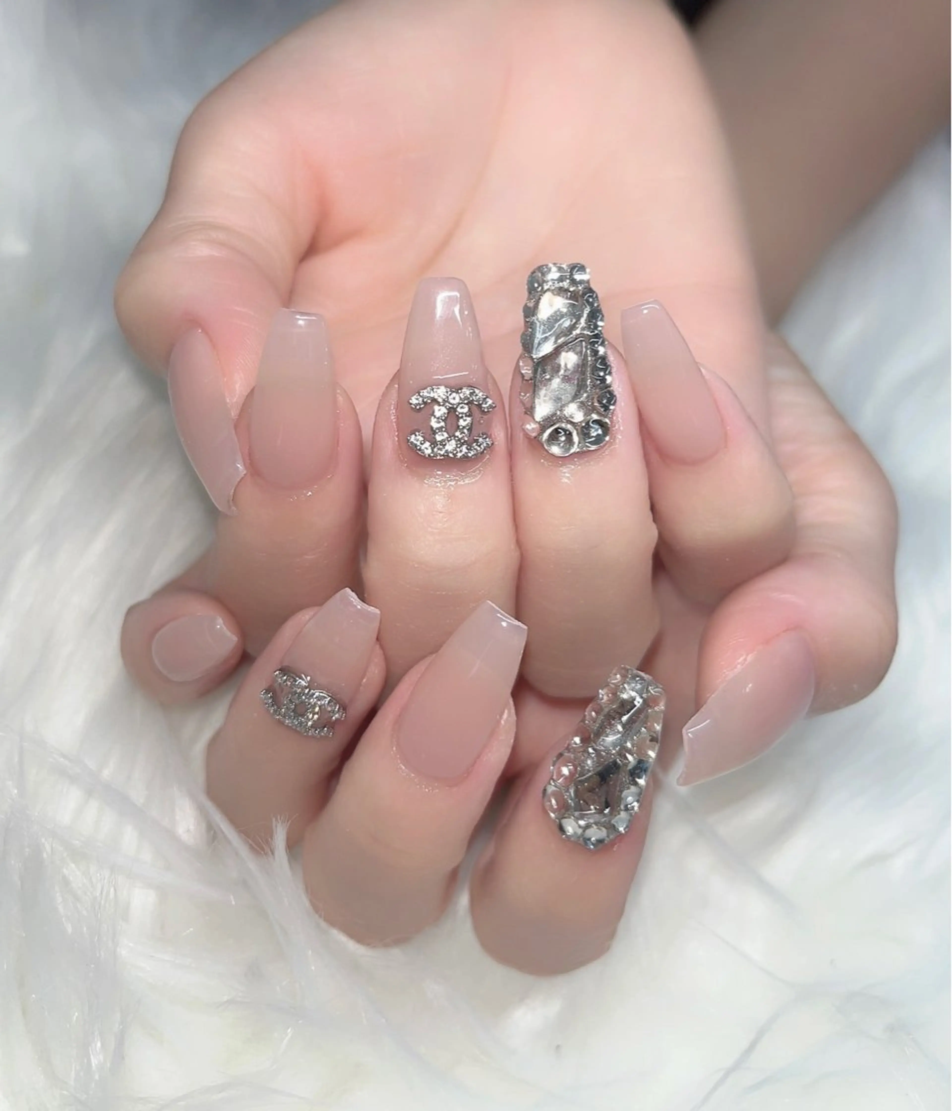 ネイル ハンドネイル ༺༒T&K nail ༒༻のネイルデザイン