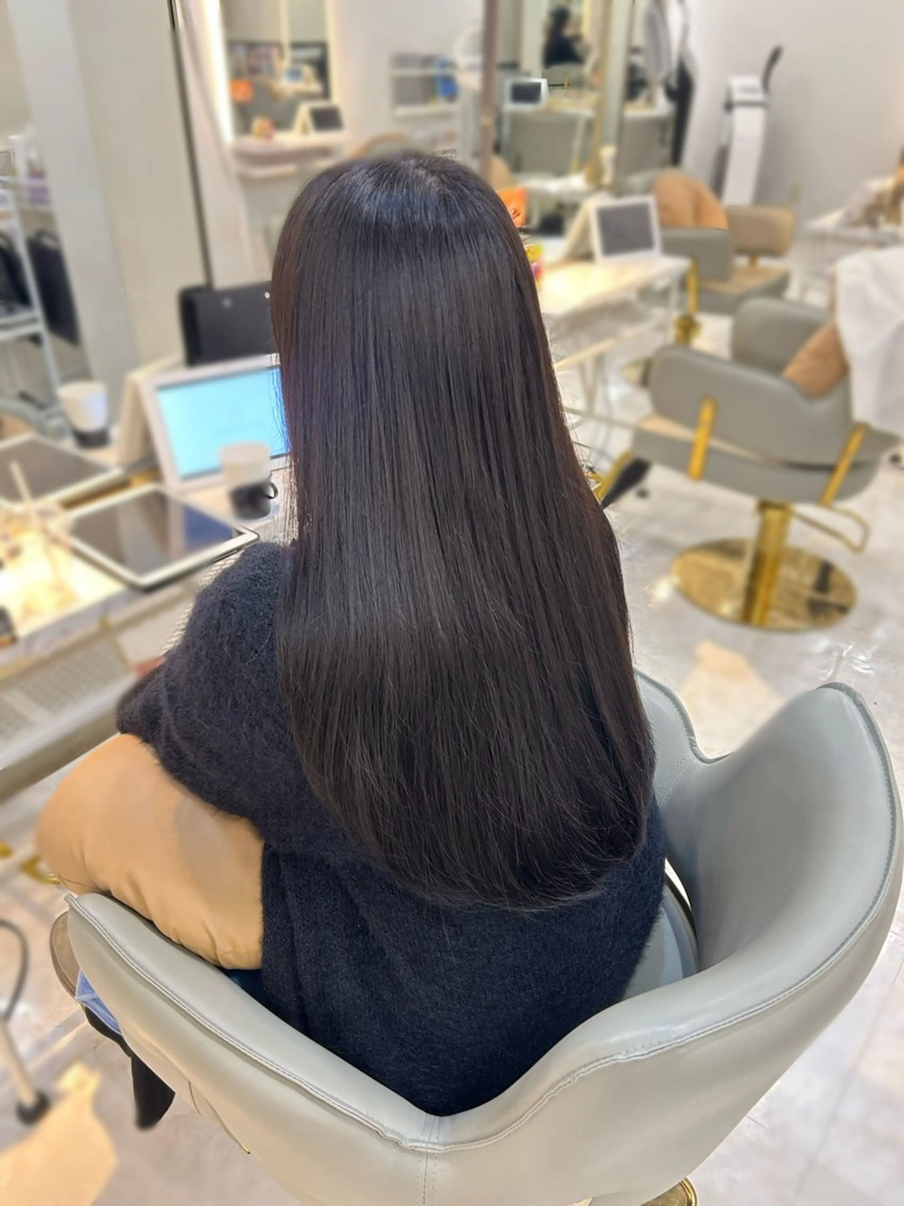 ロング カラー 柔らかカラー🤎 luna🧸🤎のヘアスタイル