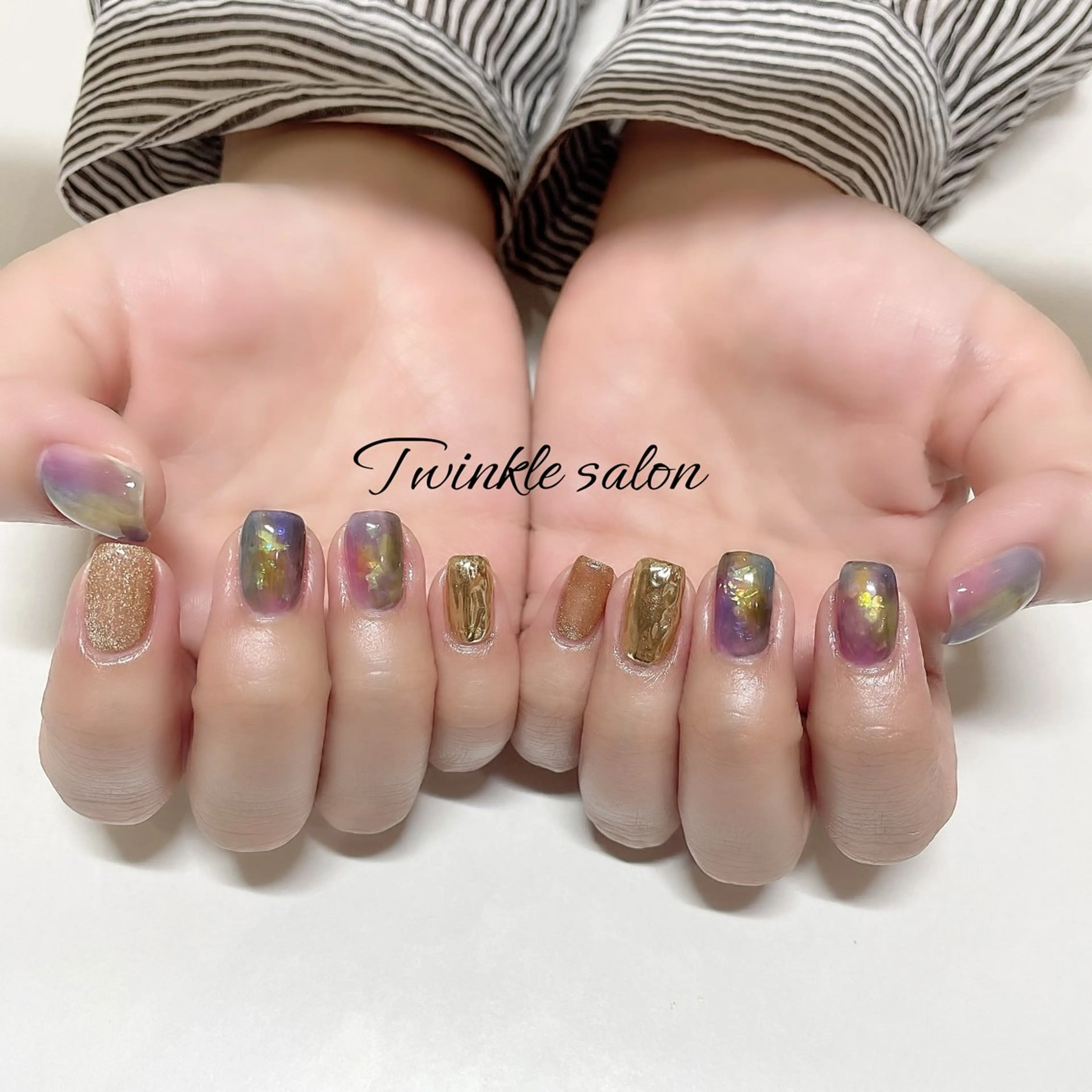 ネイル ハンドネイル ハンドケア 中井 綾香の眉毛・アイブロウイメージ