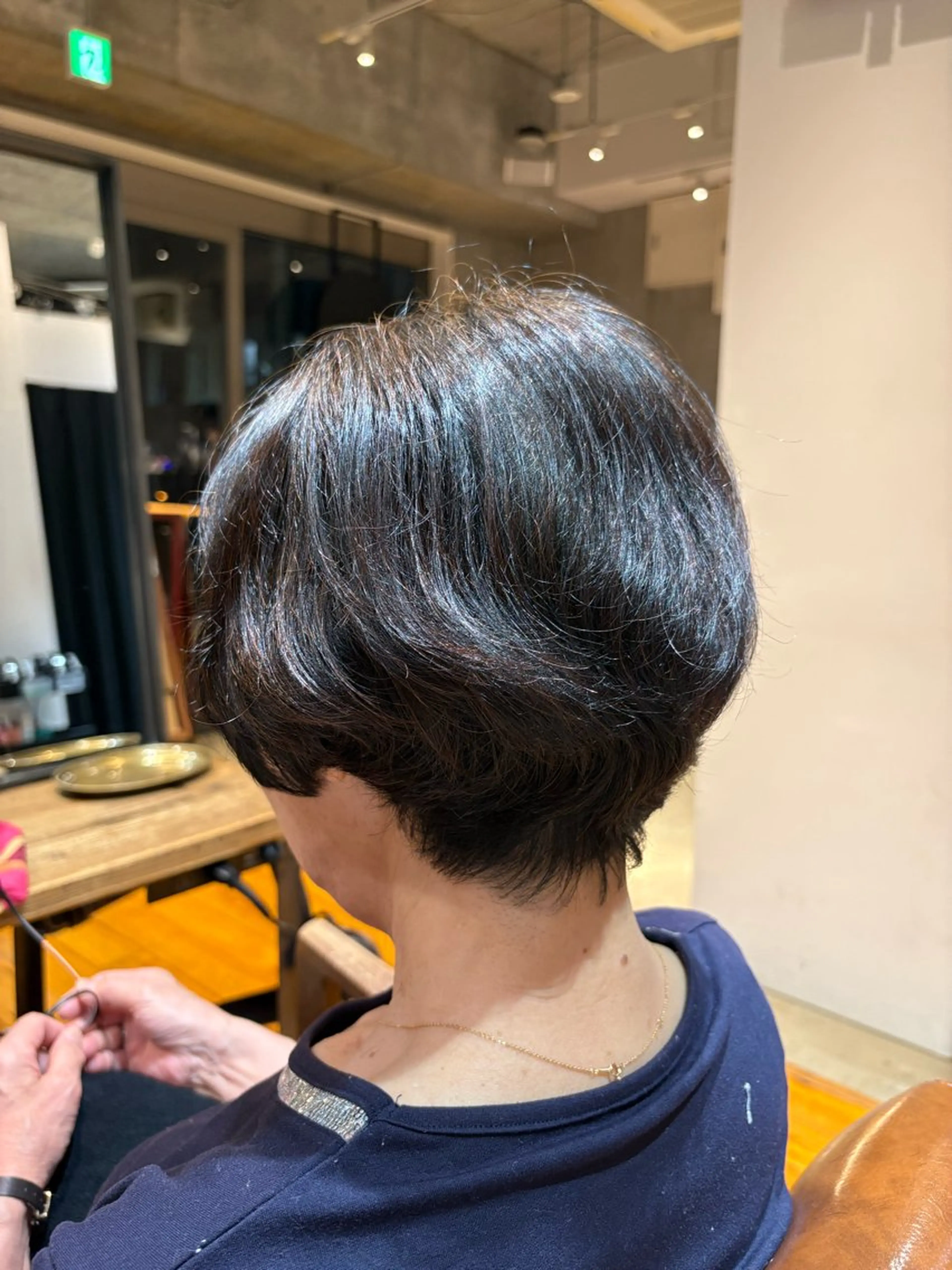 ショート ショートヘア カット 🌊インナーカラー 🐬櫻井海星のヘアスタイル
