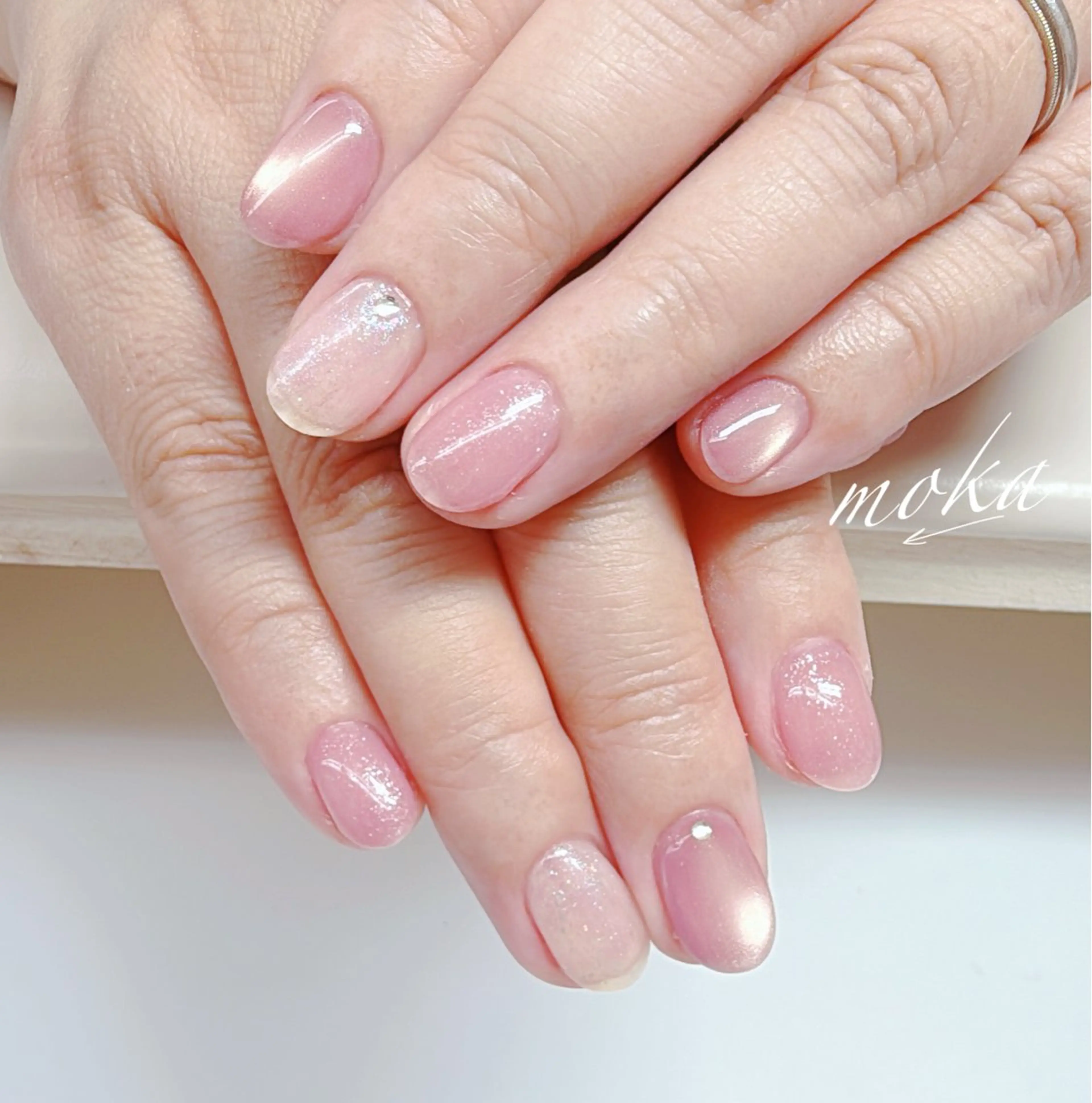 ネイル 胡蝶蘭レディースサロ ンNailMOKAのネイルデザイン