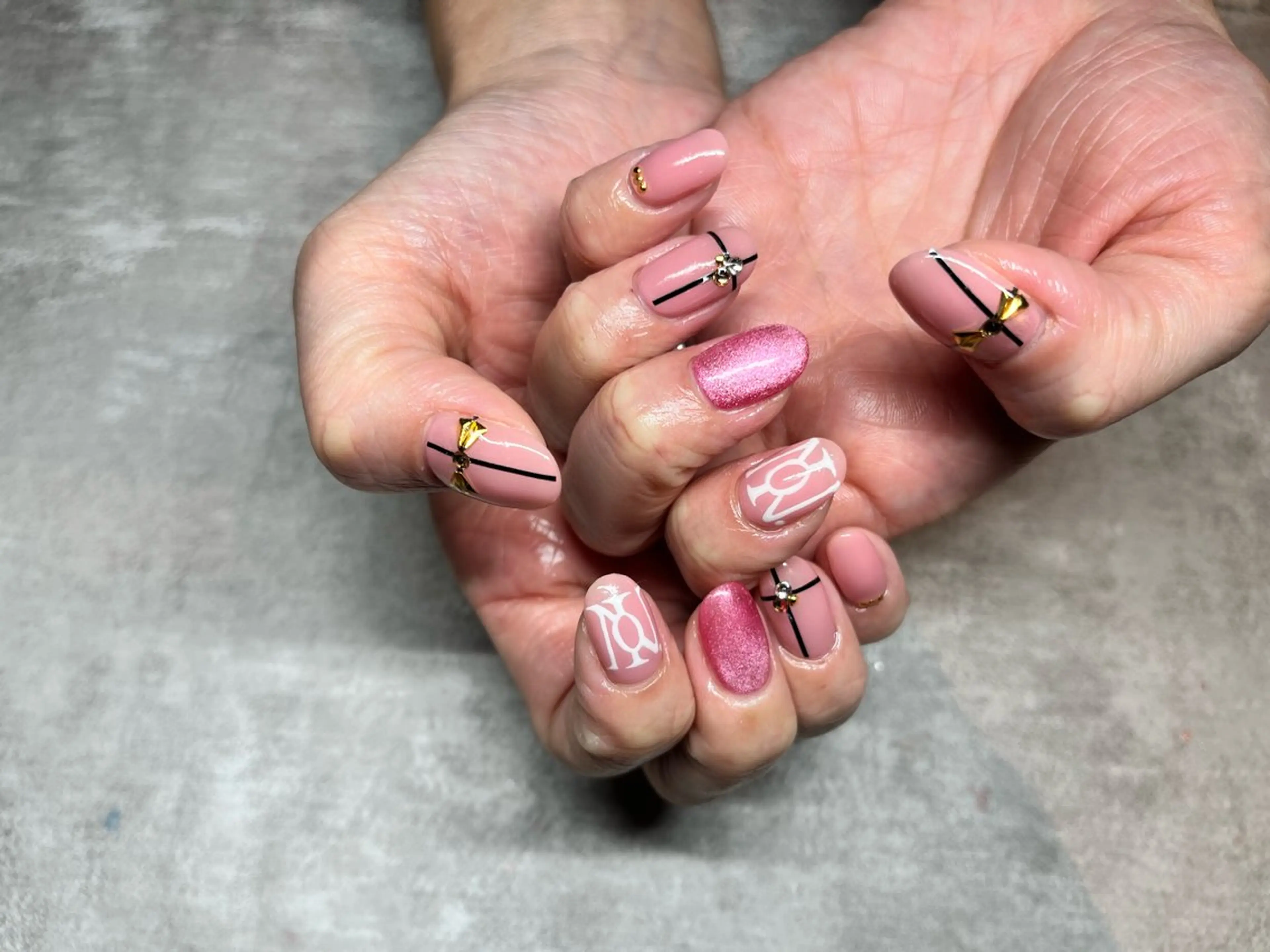 ネイル FUKA🥂✨ 個性派⌇アートネイルのネイルデザイン