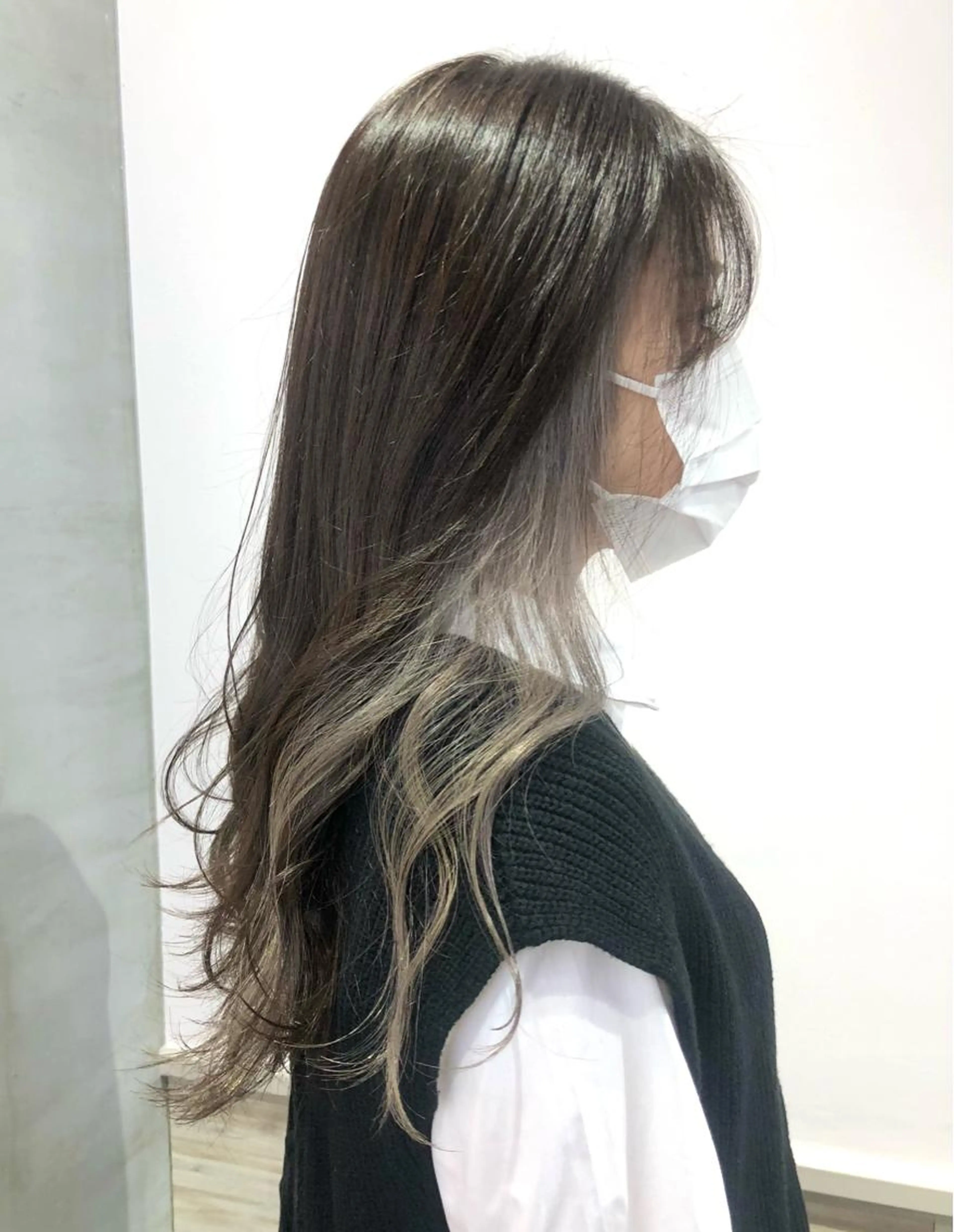 カラーを初めてする方に人気🫧インナーカラー【ケアブリーチ込】+アディクシーカラー+保湿トリートメントの写真