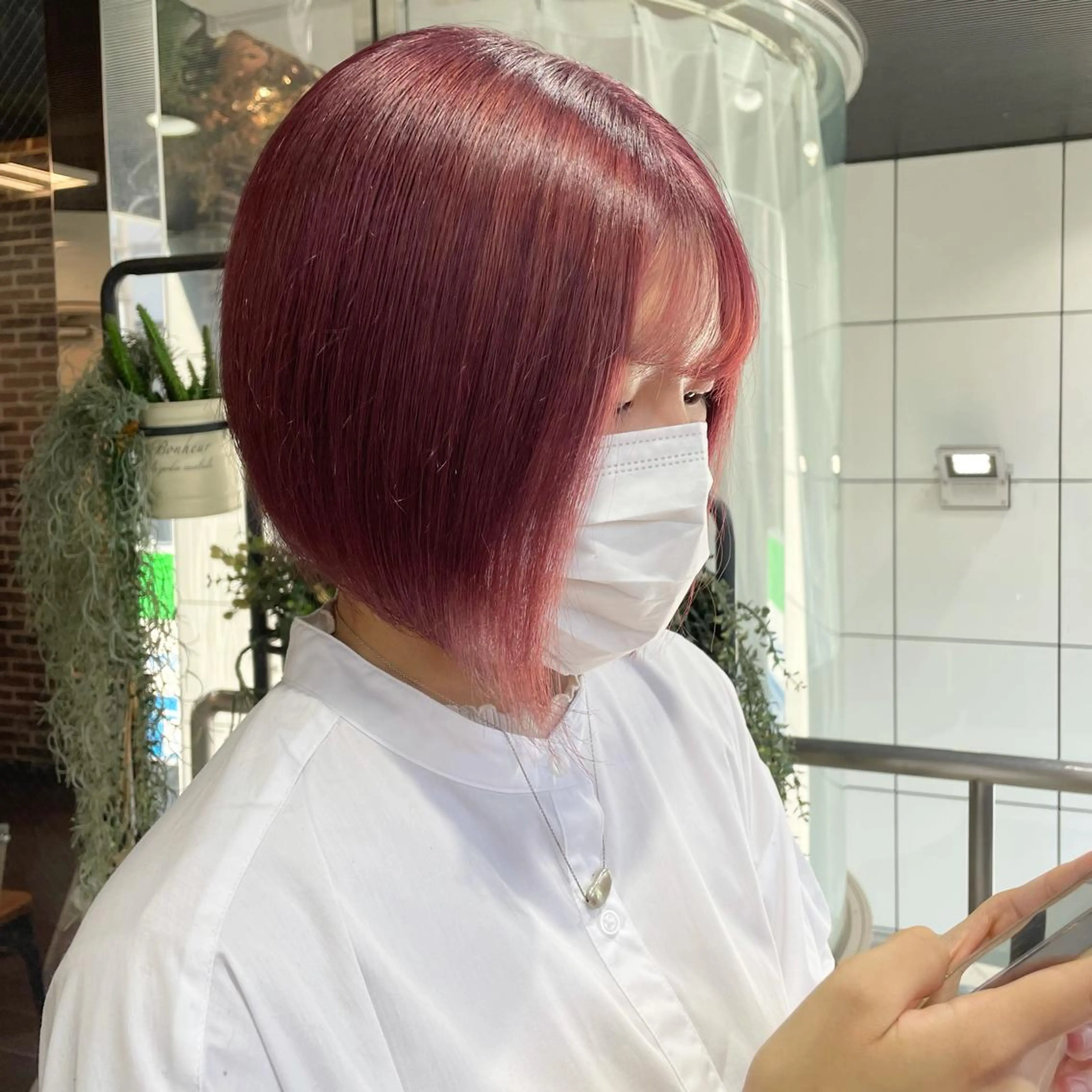 ミディアム カラー ピンクカラー ヘアカラー トリートメント aya/小顔レイヤー /柔らかカラーのヘアスタイル