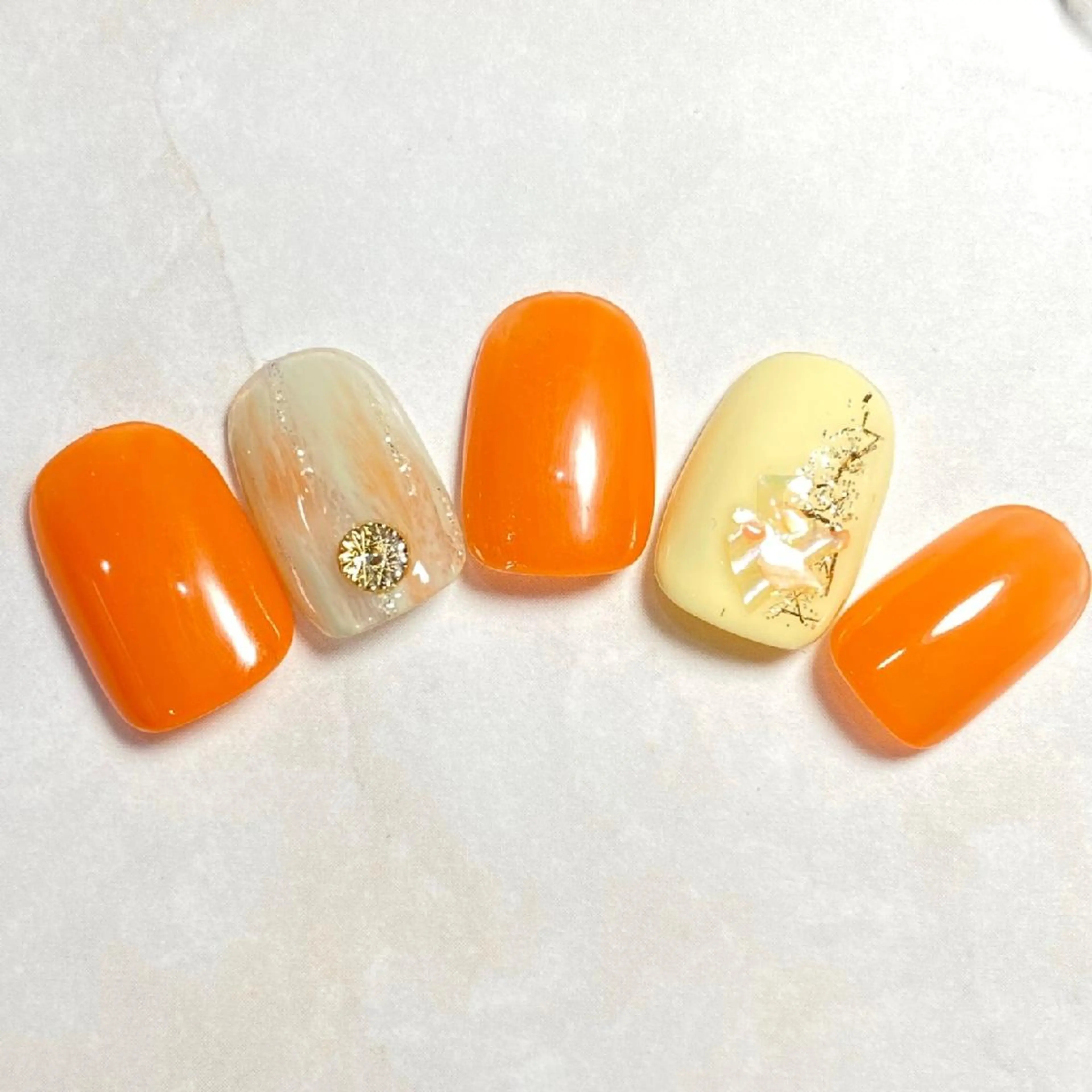 ネイル ハンドネイル Nail&eye Belire 新宿のネイルデザイン