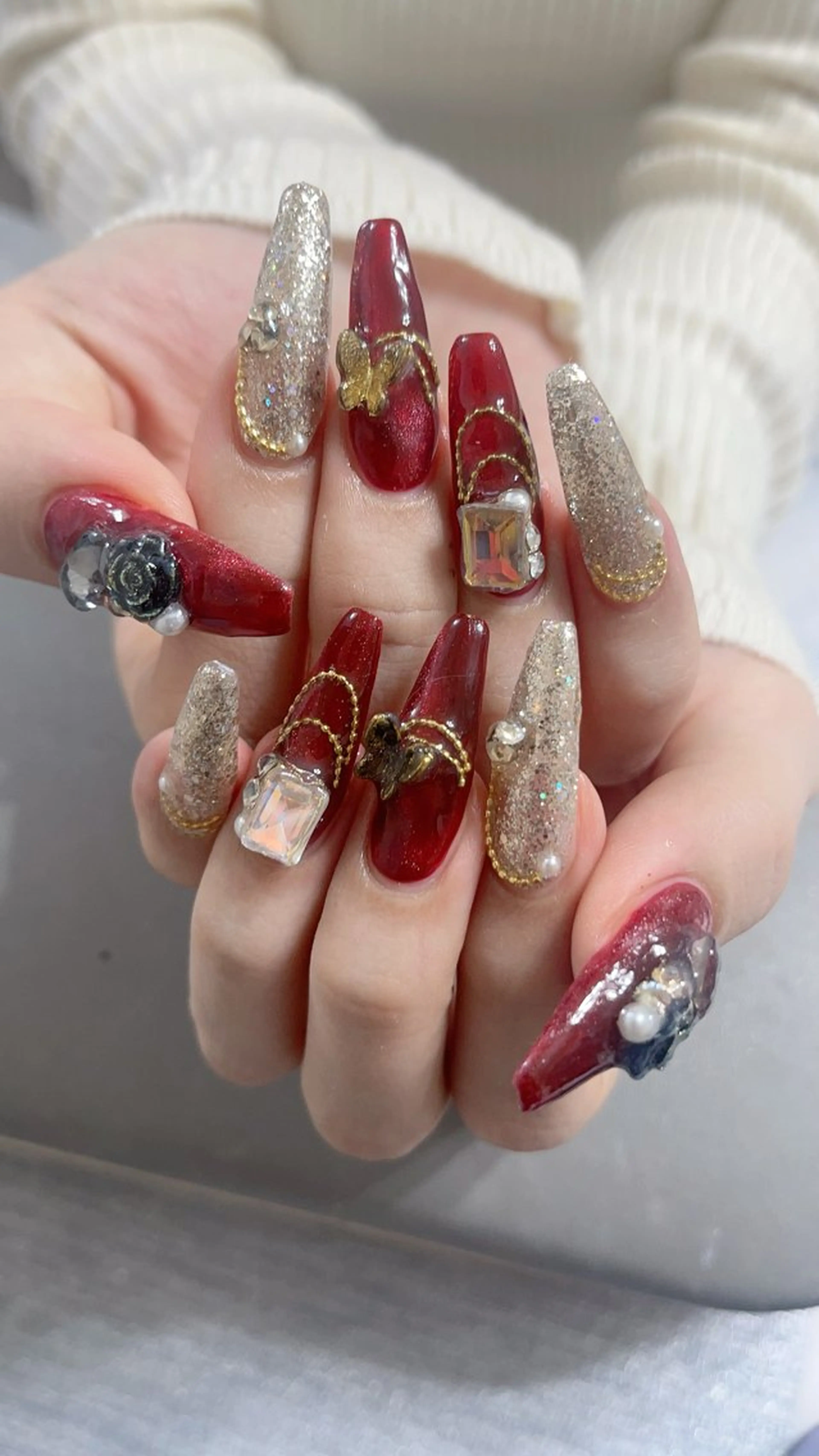 ネイル ハンドネイル FF フィフィネイルサロンのネイルデザイン