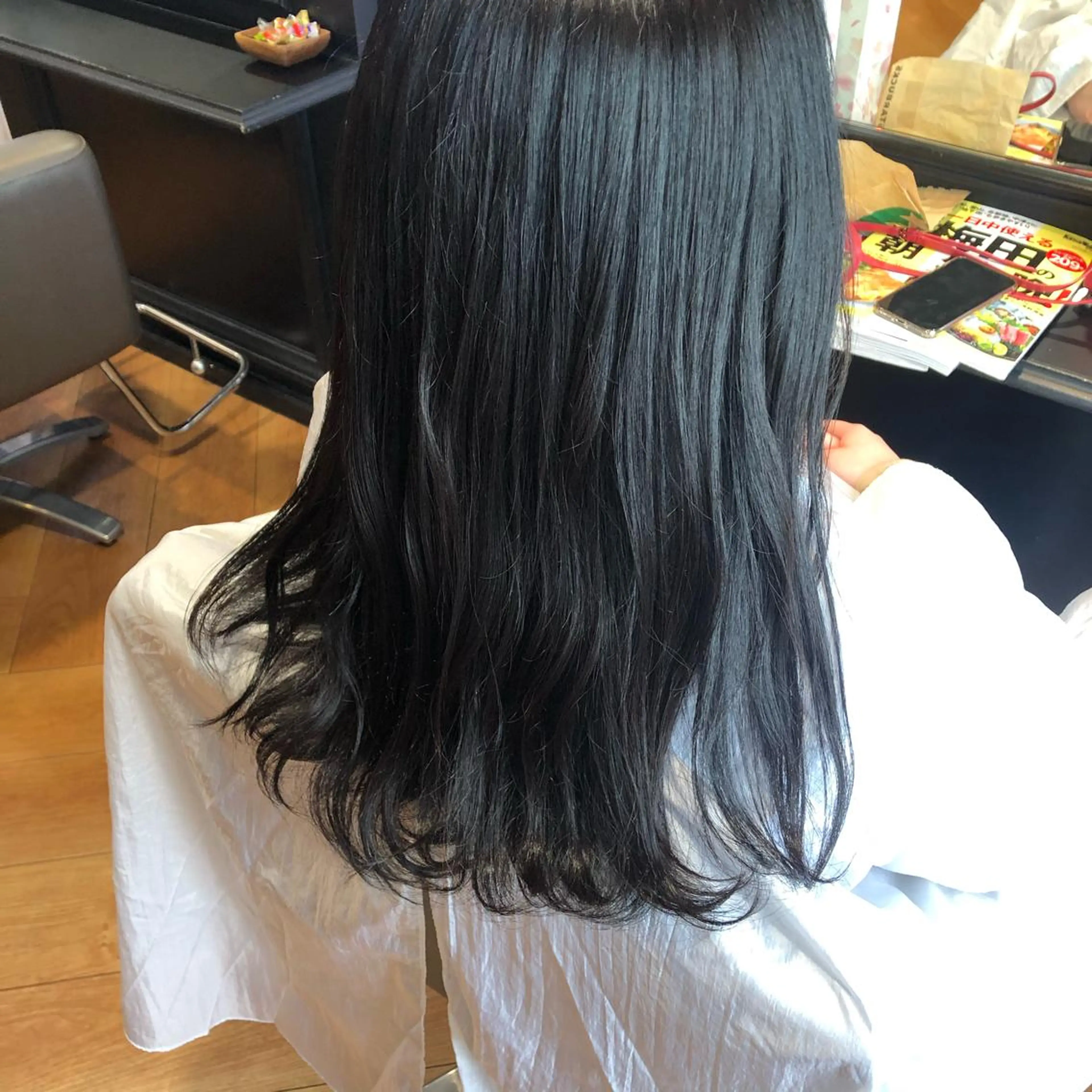 ロング カラー ノンダメージ⭐️ 透明感カラー中田七菜のヘアスタイル