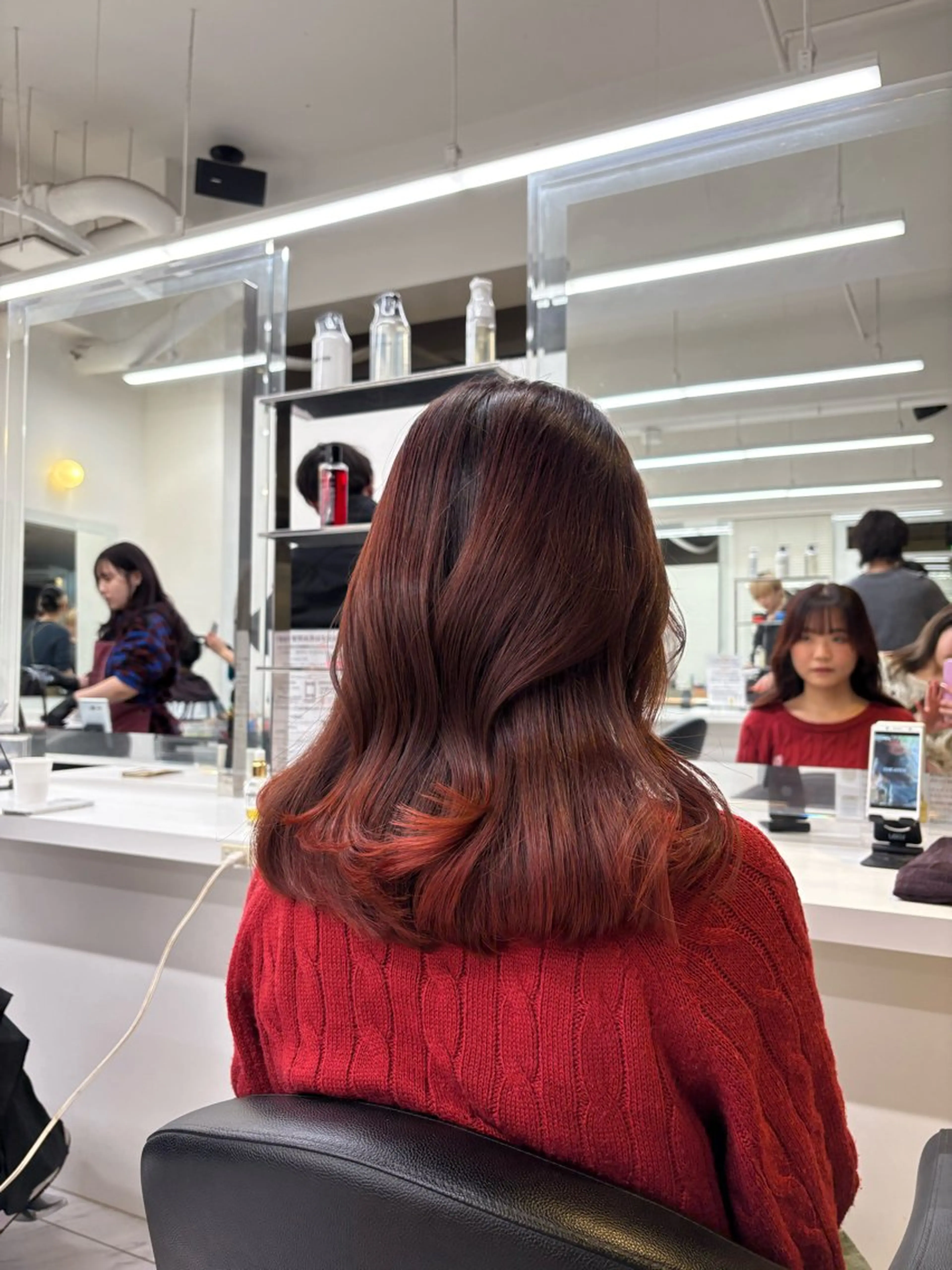 カラー ヘアカラー トリートメント 透明感ベージュ🤎 ナチュラルレイヤーのヘアスタイル