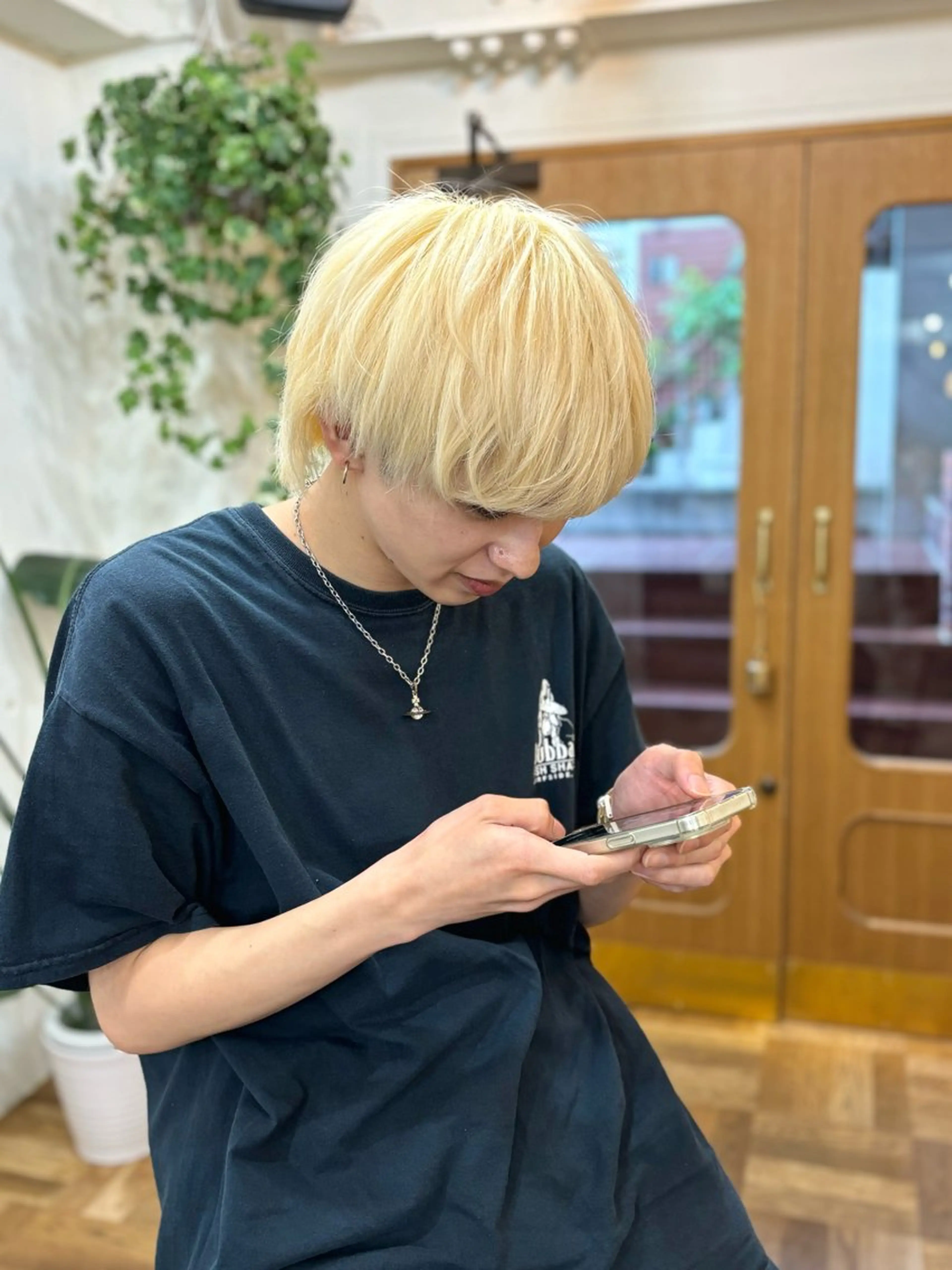 ショート カラー メンズ メンズブリーチ ブリーチ 抜きっぱなしブロンド ブロンド ヘアカラー ayano🫧 《CIEN》のヘアスタイル