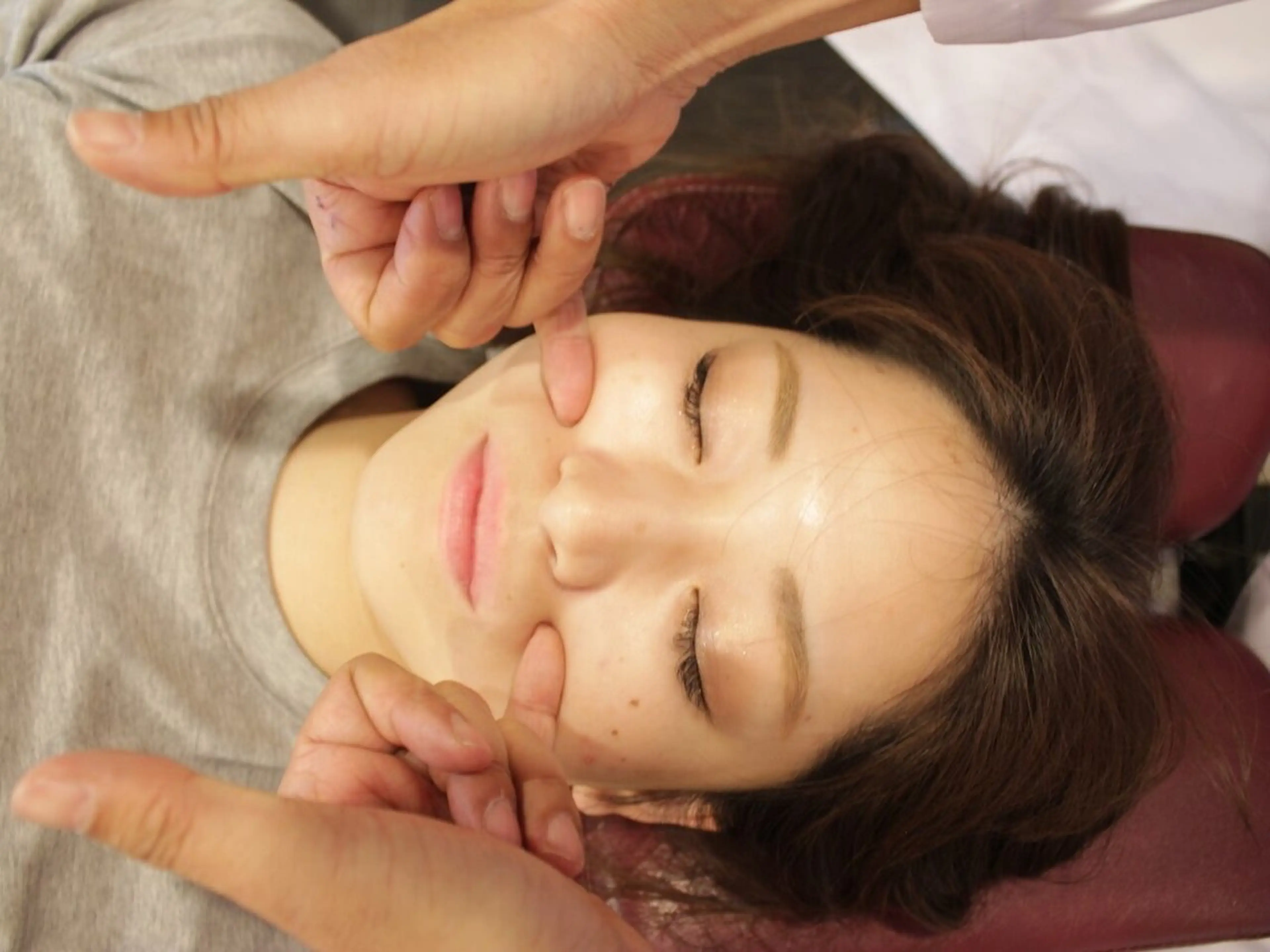 🟢美姿勢/肩こり/ 腰痛/整体師水野🟢のエステ・リラクイメージ