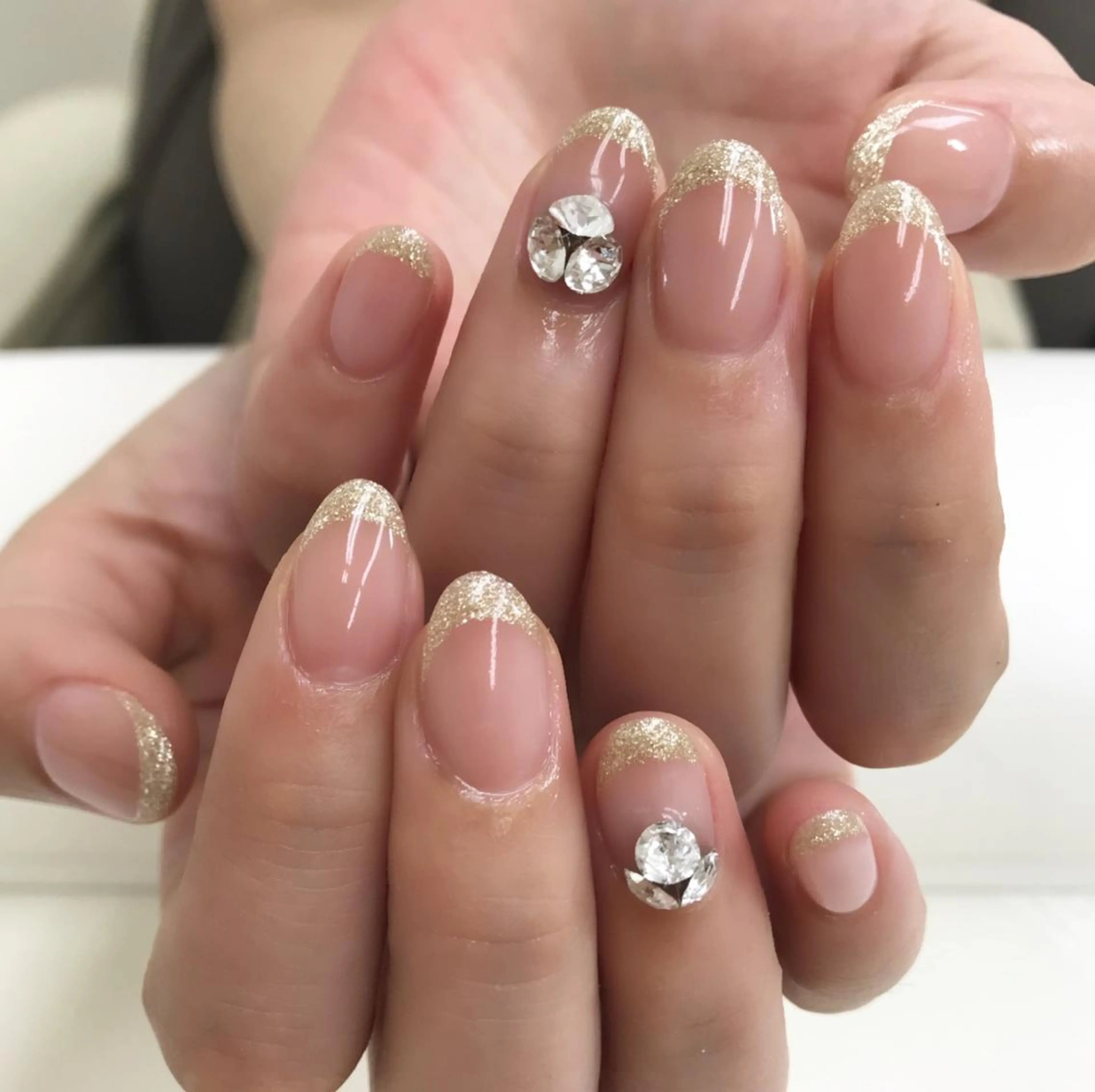 ネイル フレンチネイル ラメ(グリッター) 関目nail ★HeaRichのネイルデザイン