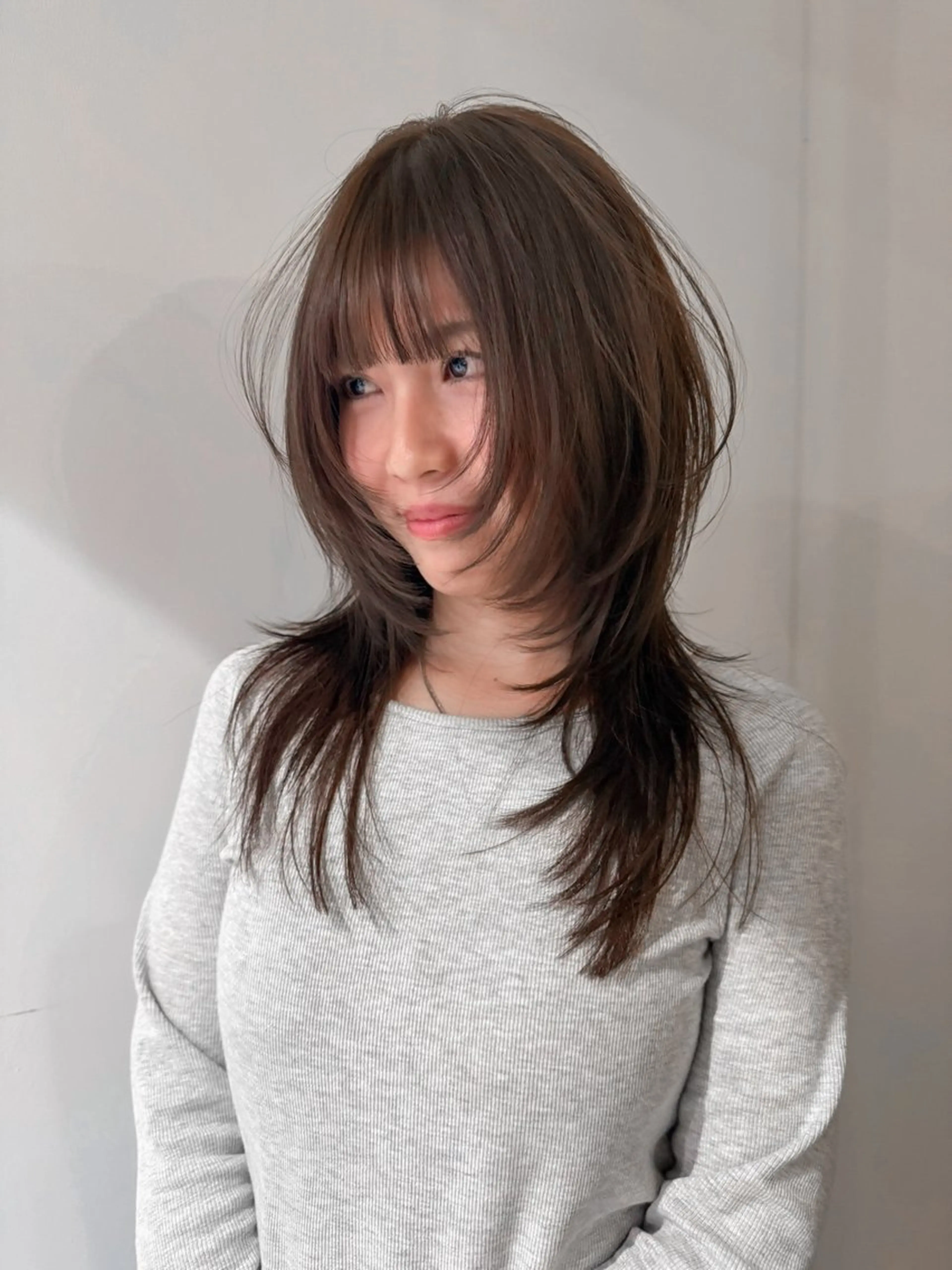 ロング カラー ヘアアレンジ カット ヘアカラー トリートメント 🎀韓国レイヤー 🎀白石菜々のヘアスタイル