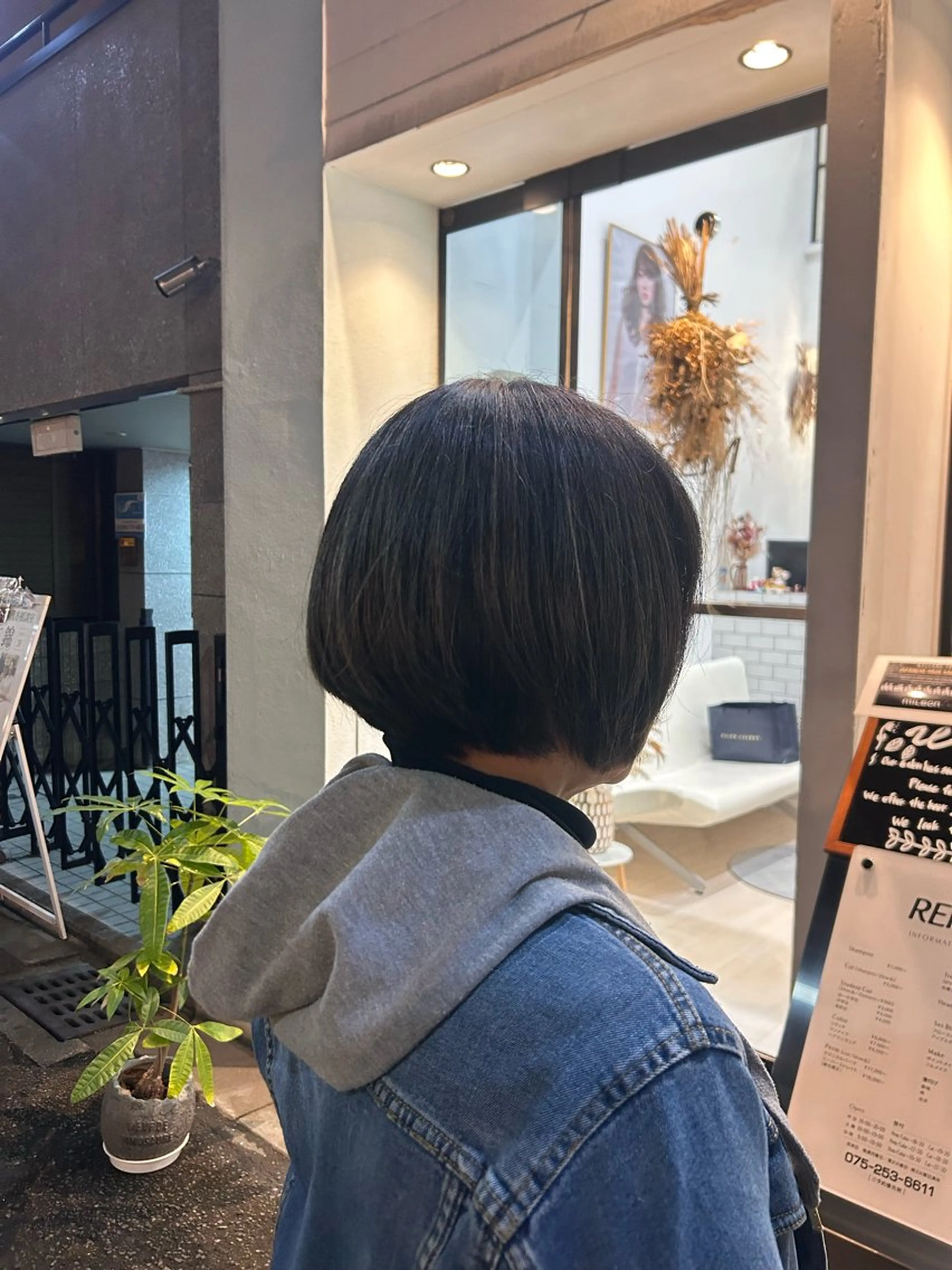 ショート カット 堀 日次のヘアスタイル