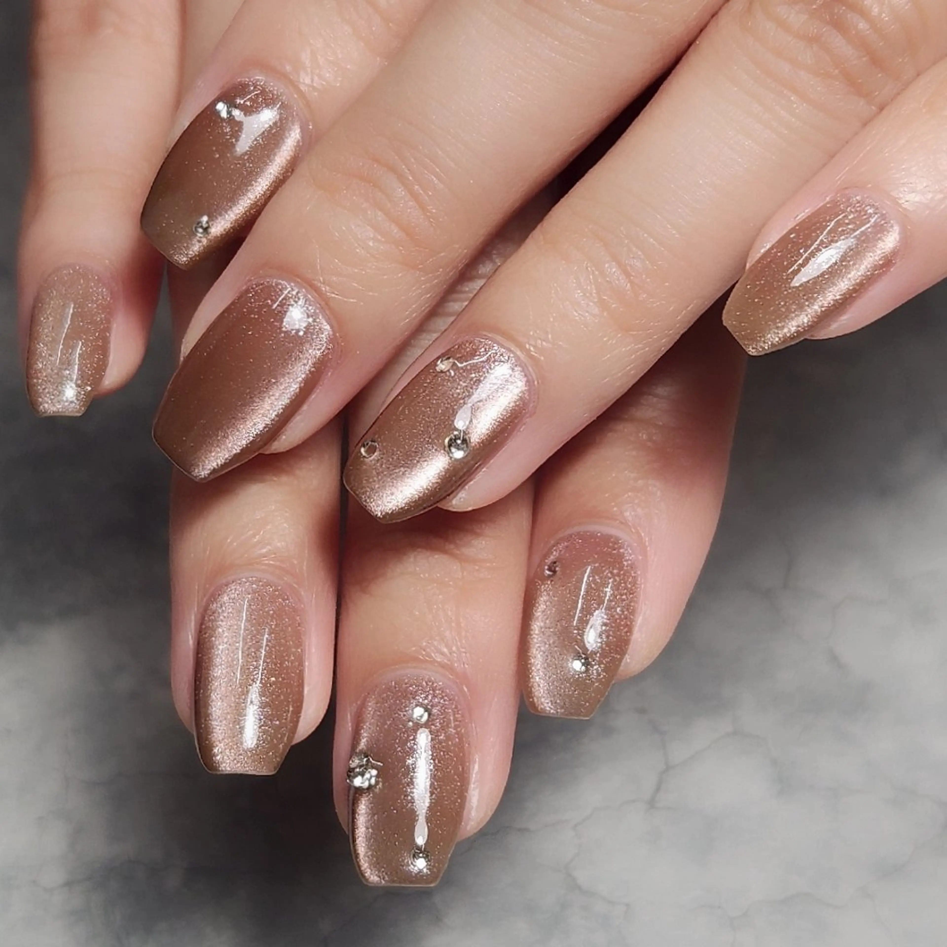 ネイル マグネットネイル ミディアムネイル 個人サロン saltnailのネイルデザイン