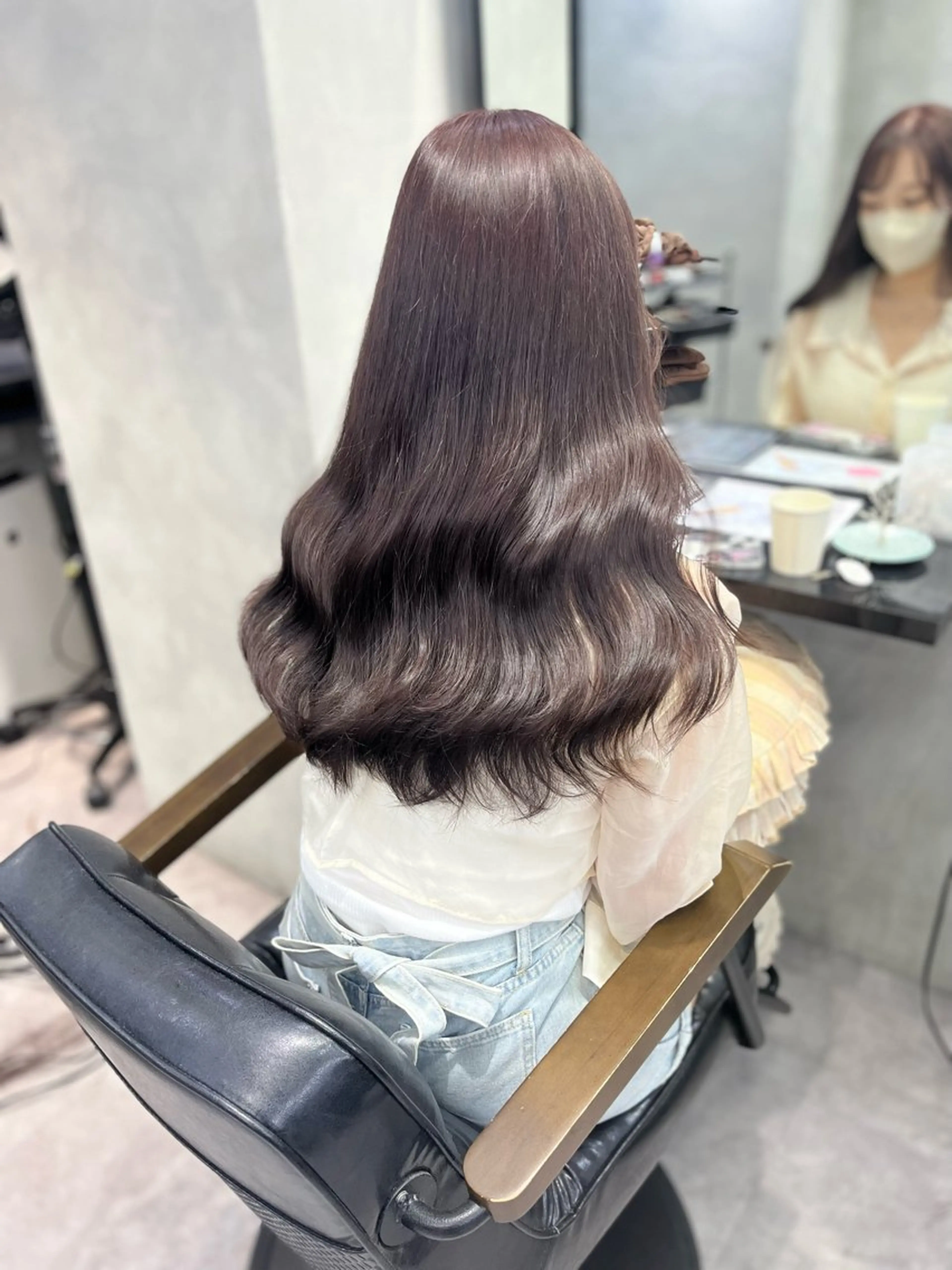 ロング 韓国風カラー 韓国風ヘア 濱川響太レディース カットモデルのヘアスタイル