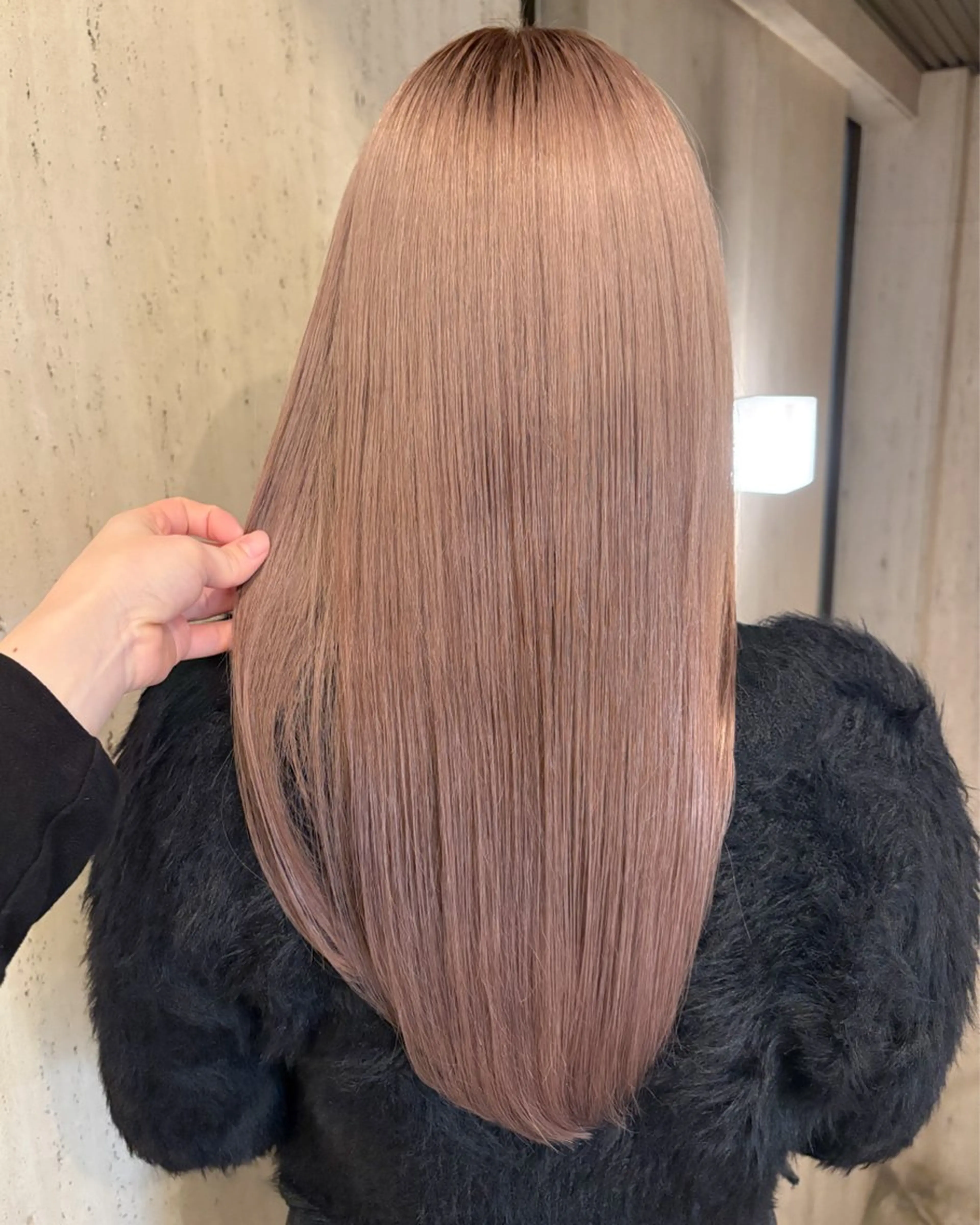 🧚🏻‍♀️平日限定🧚🏻‍♀️艶カラー➕トリートメントの写真