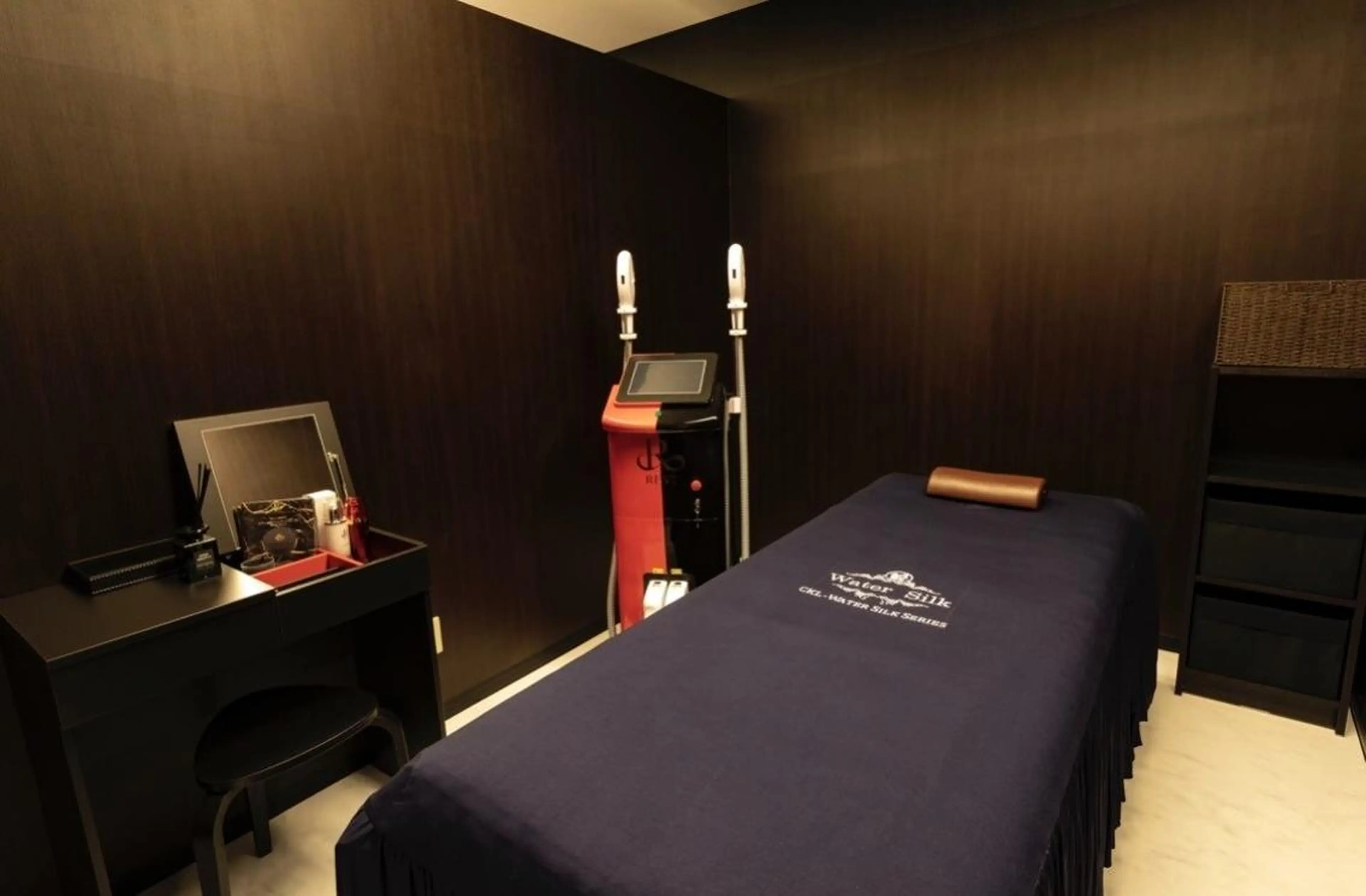 脱毛 立体小顔×艶肌×美ボ ディ似合わせ施術 岡のエステ・リラクイメージ