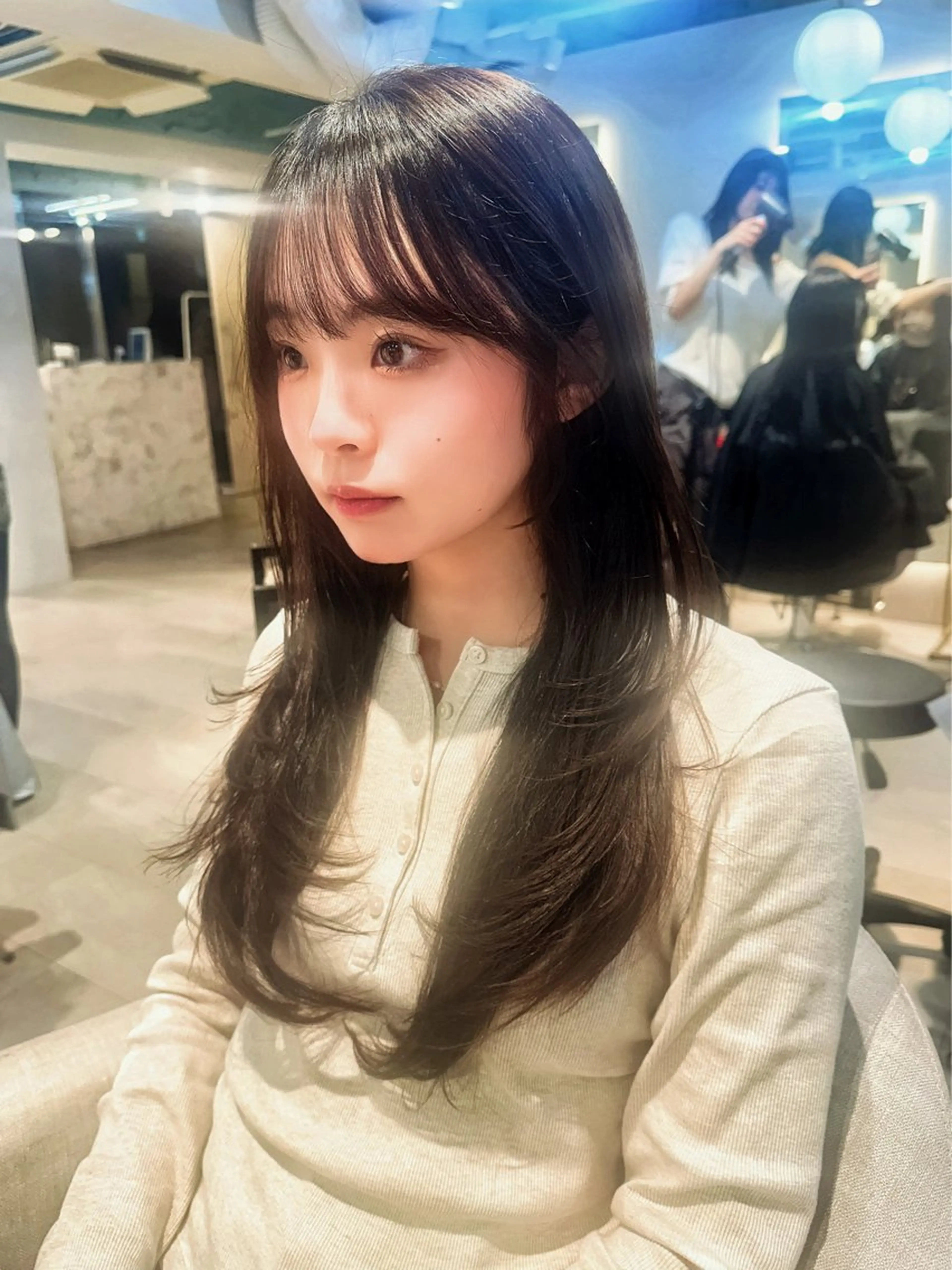 ロング レイヤー/顔周り 田山　穂波のヘアスタイル