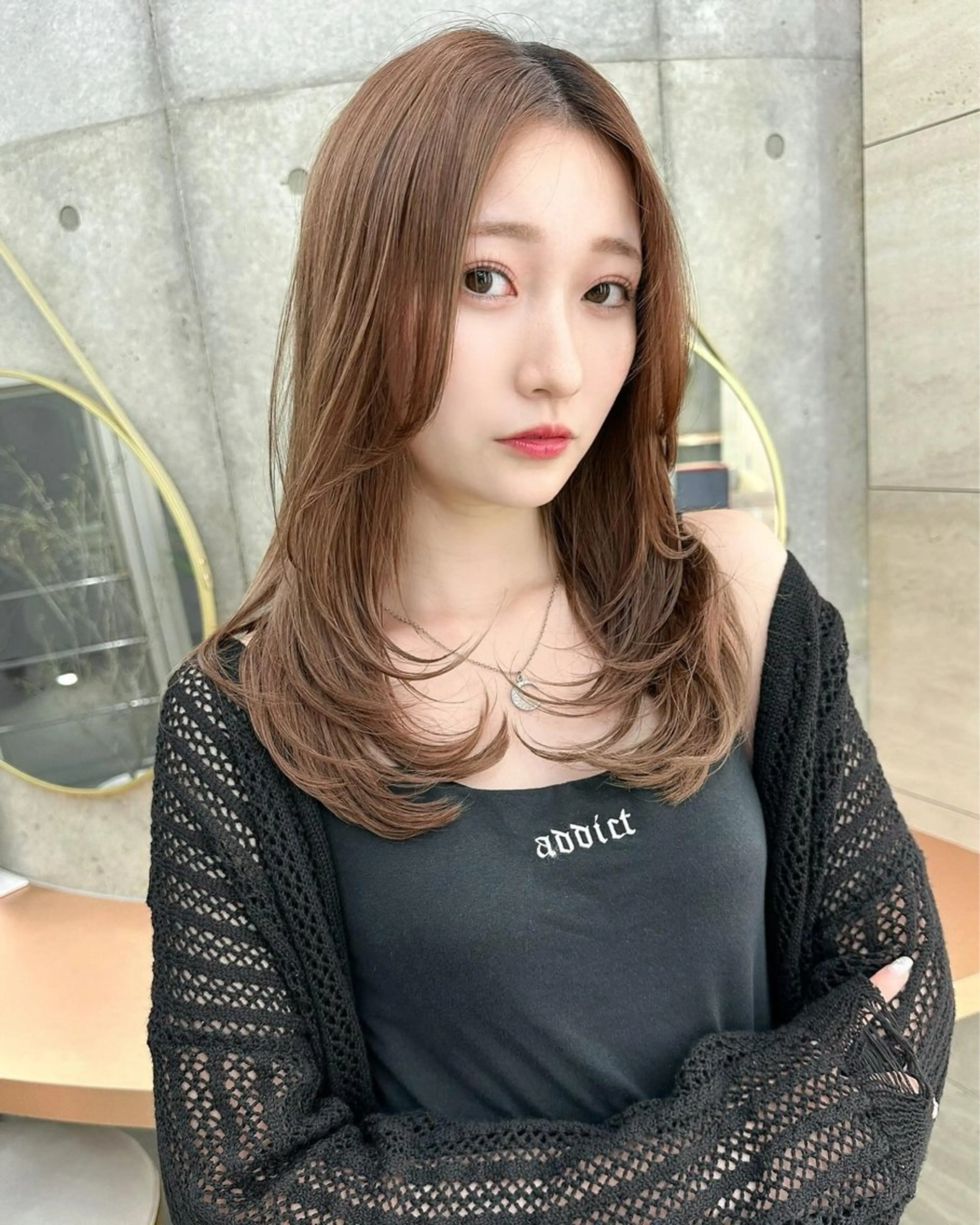 セミロング カラー カット ヘアカラー トリートメント 韓国ヘア🇰🇷 レイヤー/芝春樹のヘアスタイル