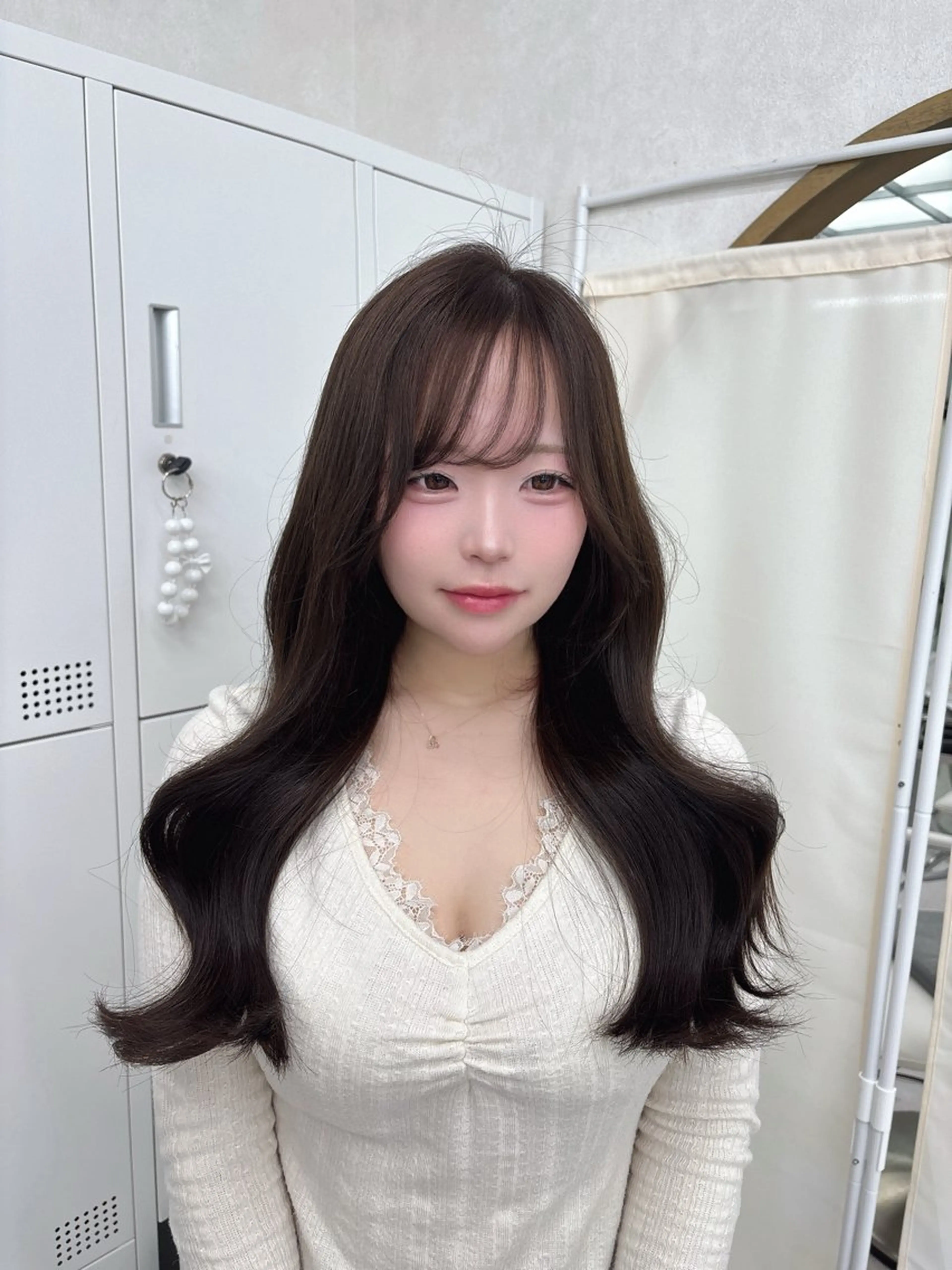 セミロング チョコレートブラウン ヘアカラー トリートメント 〖ワンホンヘアー〗 SAKURA👼🏻のヘアスタイル