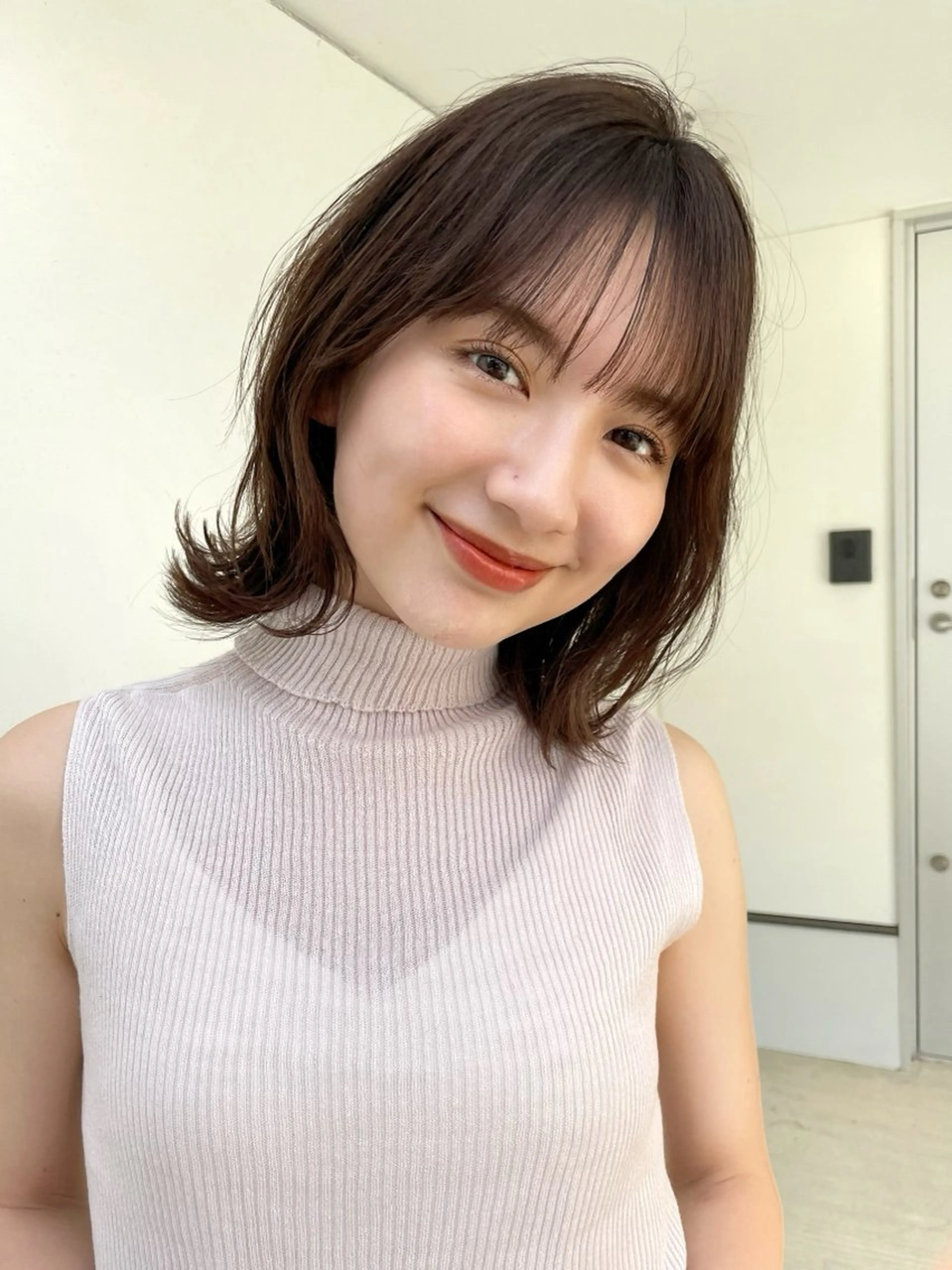 ミディアム カラー 切りっぱなしボブ ボブレイヤー ボブ くびれヘア 顔まわりレイヤー カット ヘアカラー 結べるレイヤーボブ くびれLady表参道のヘアスタイル