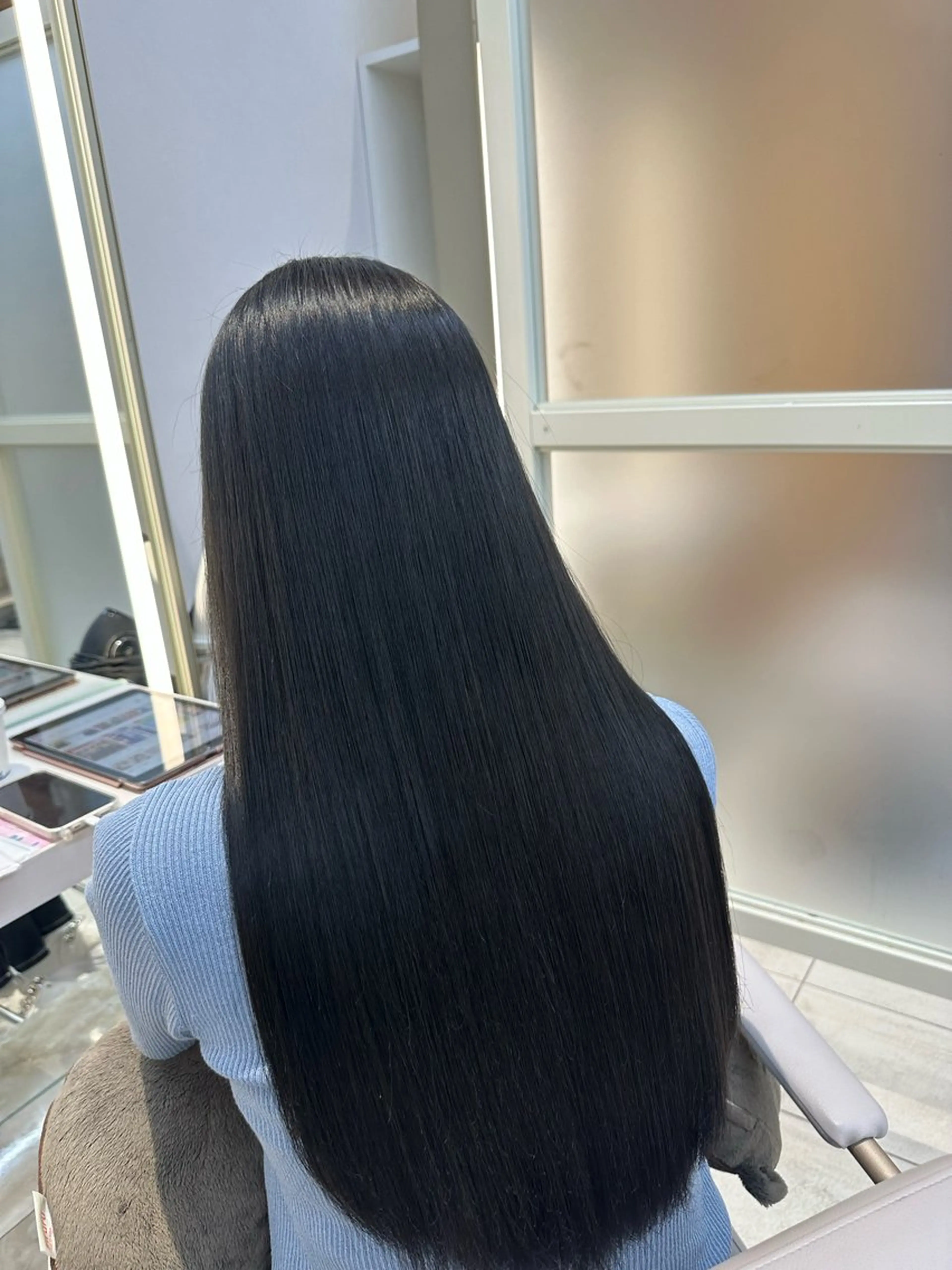 ロング oto🤍×美髪× ゆるふわレイヤーのヘアスタイル