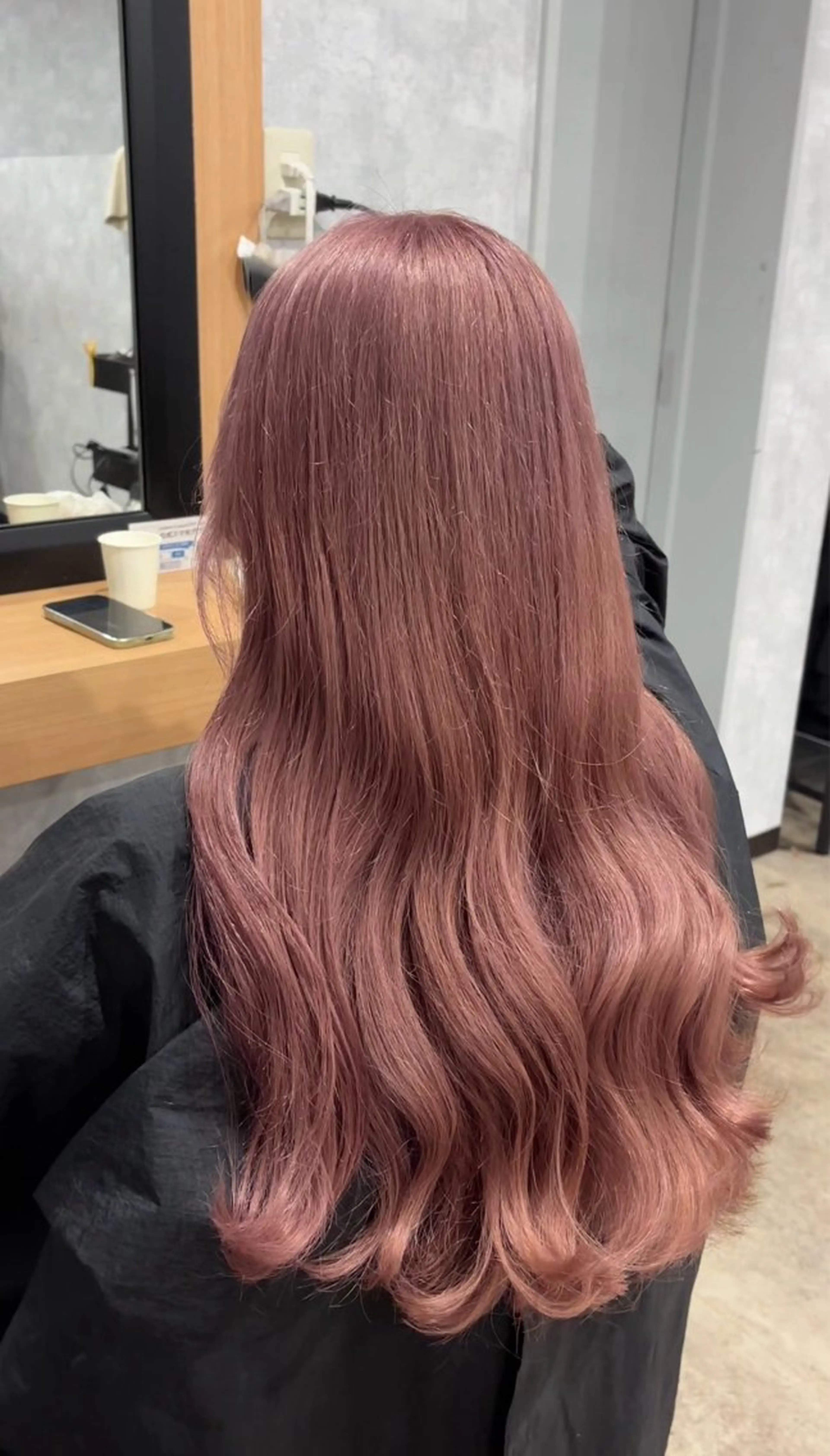 ロング カラー カット ヘアカラー トリートメント 🌐NATSUMI 🌐【寒色カラー】のヘアスタイル