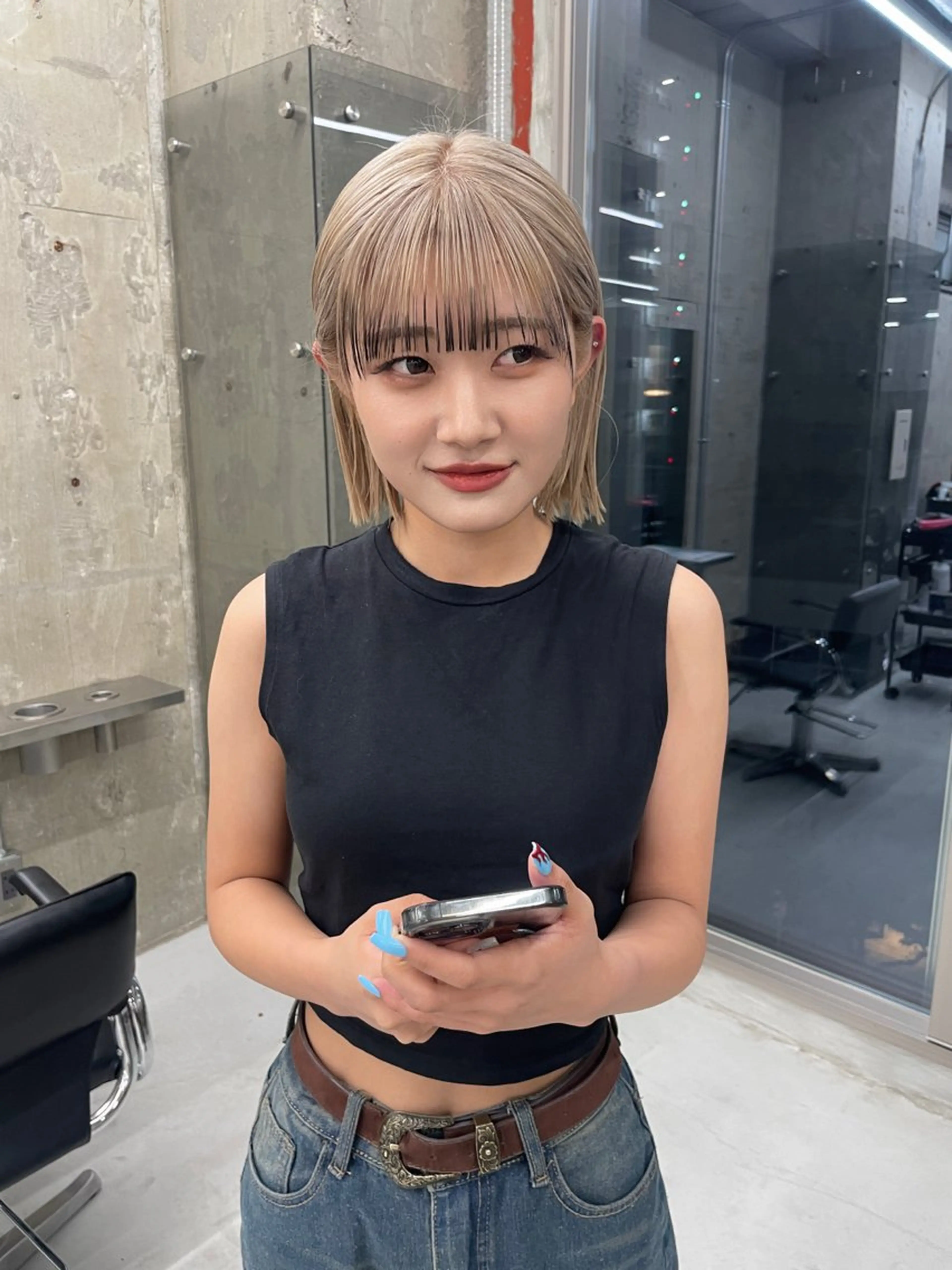 ショート ボブ/ハイトーン YUIのヘアスタイル