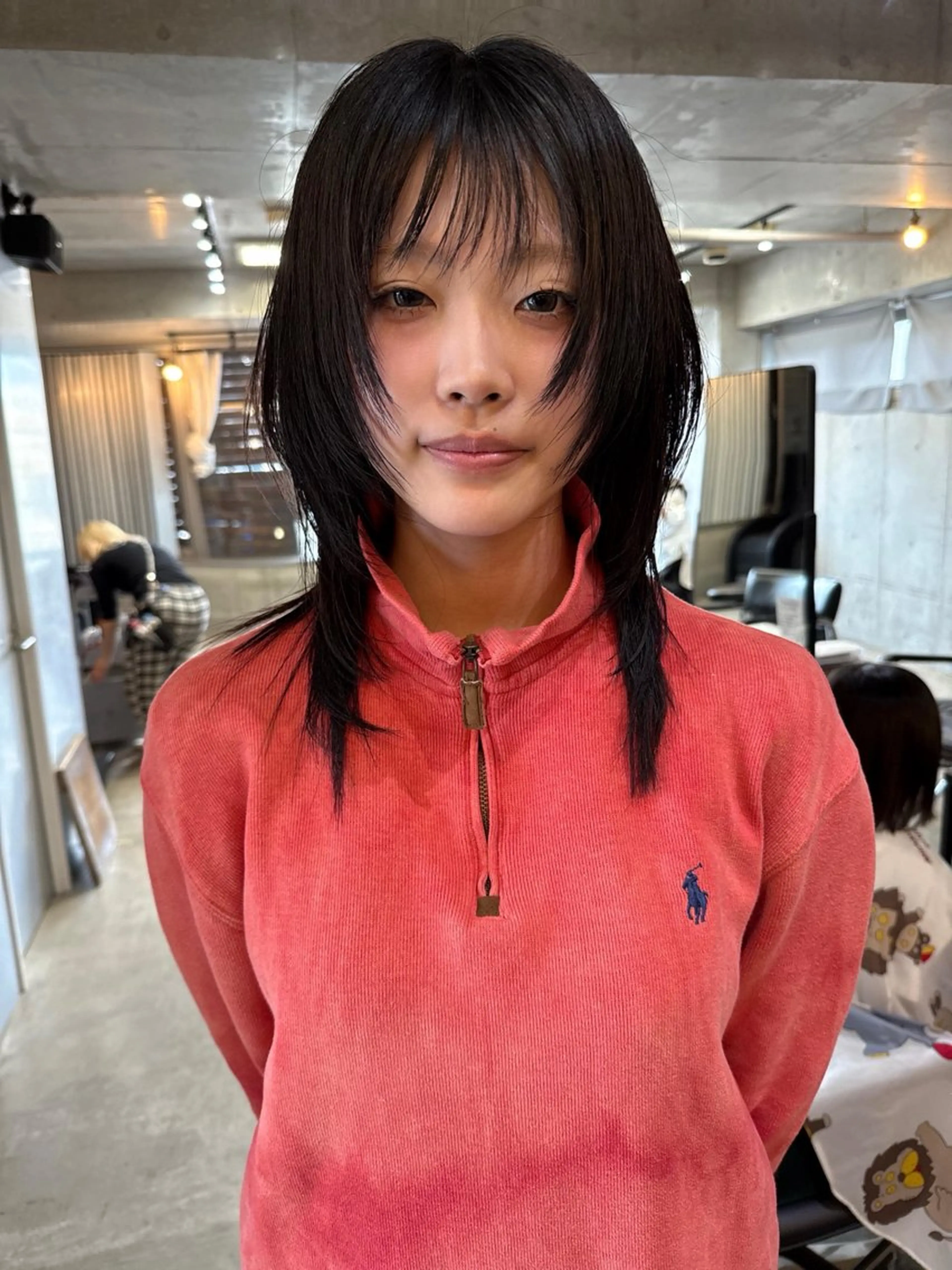 ミディアム ハッシュカット 髪質改善 レイヤーカット シャギー カット トリートメント レイヤーカット\ウル フ　chinatsuのヘアスタイル