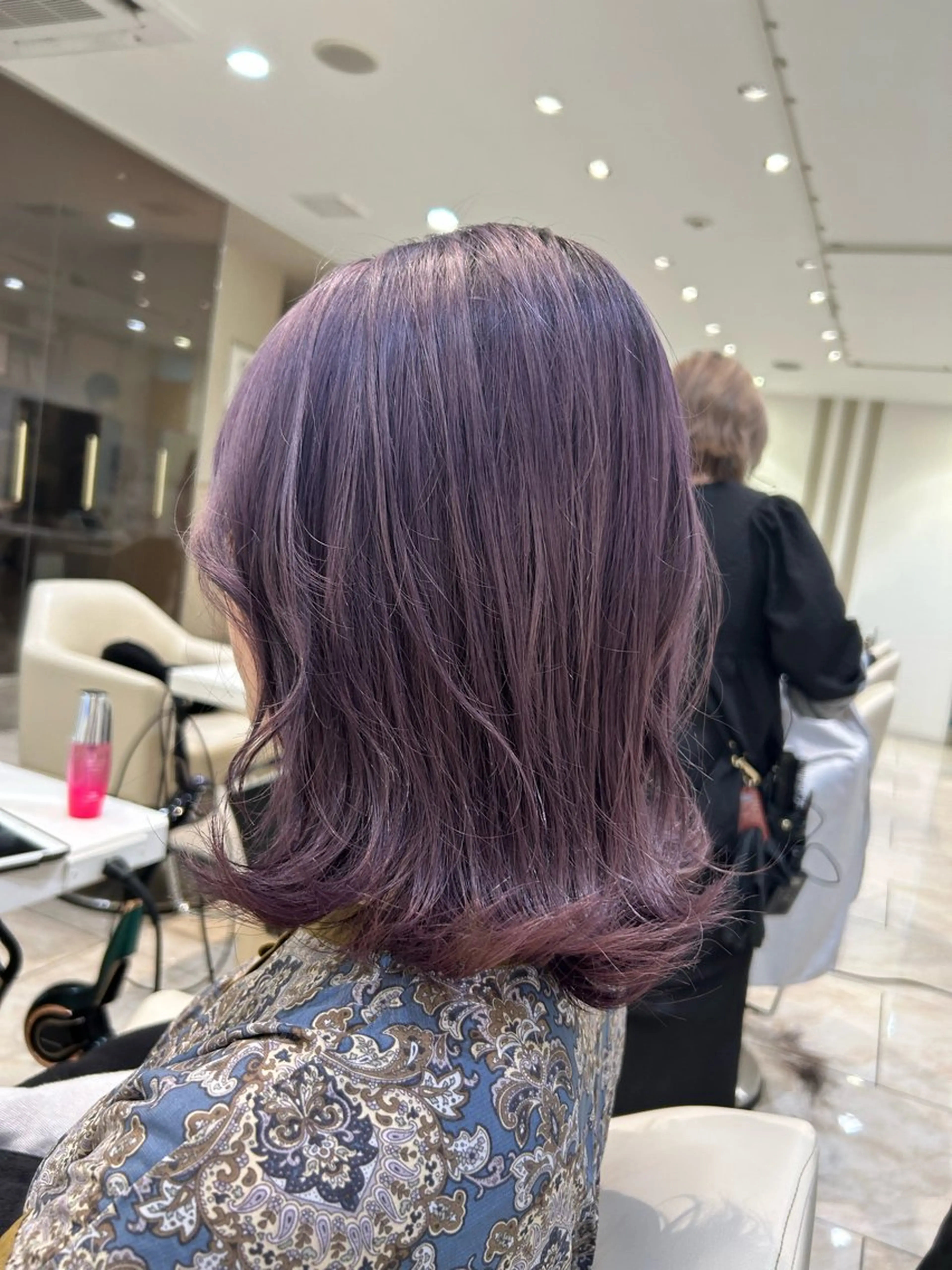 セミロング カラー ブリーチ ヘアカラー ヘッドスパ はるか/透明感暗髪 /ヘアアレンジ🤍のヘアスタイル