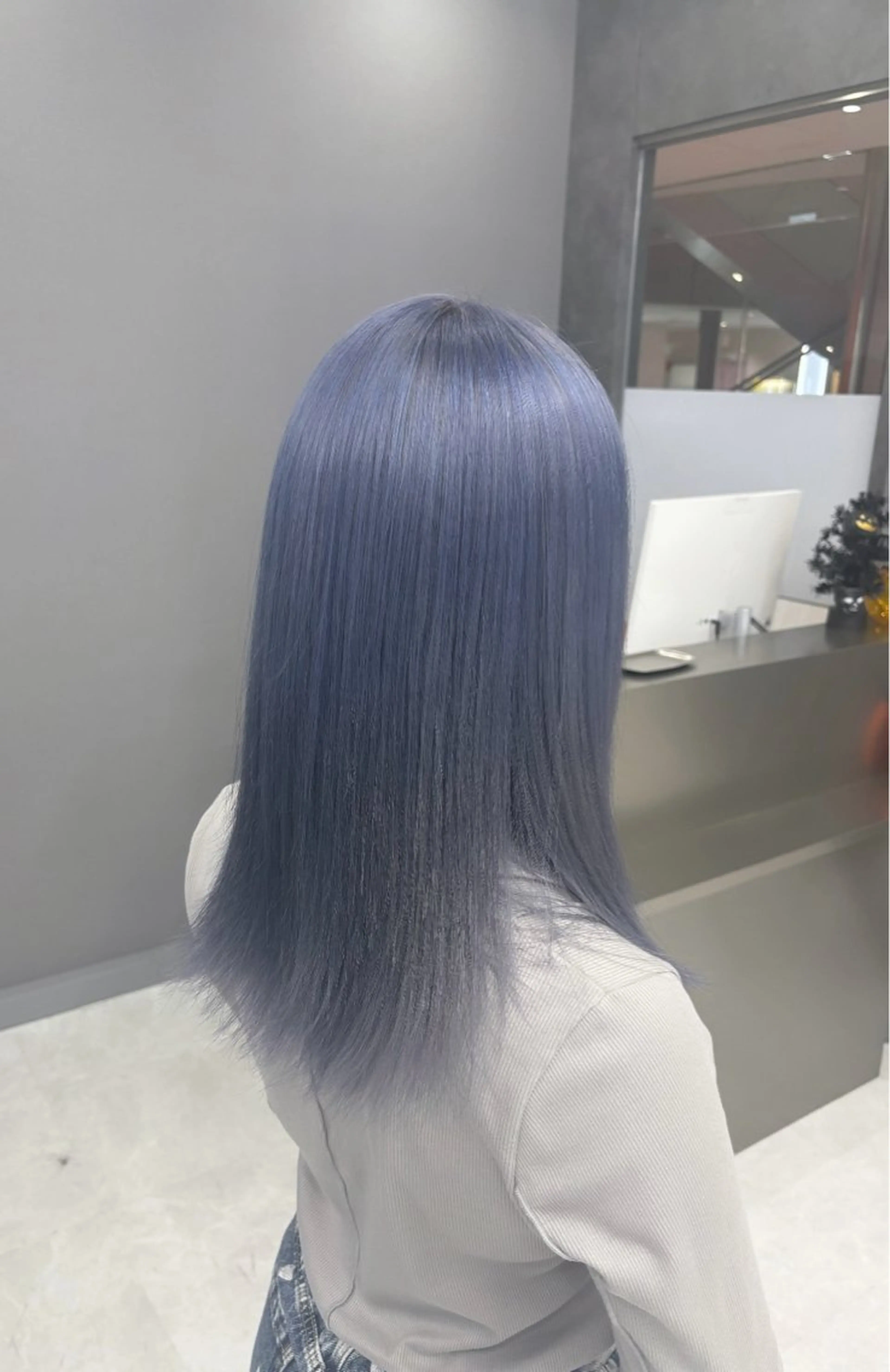 セミロング カラー ハッシュカット/ ミルクティー/ みうのヘアスタイル