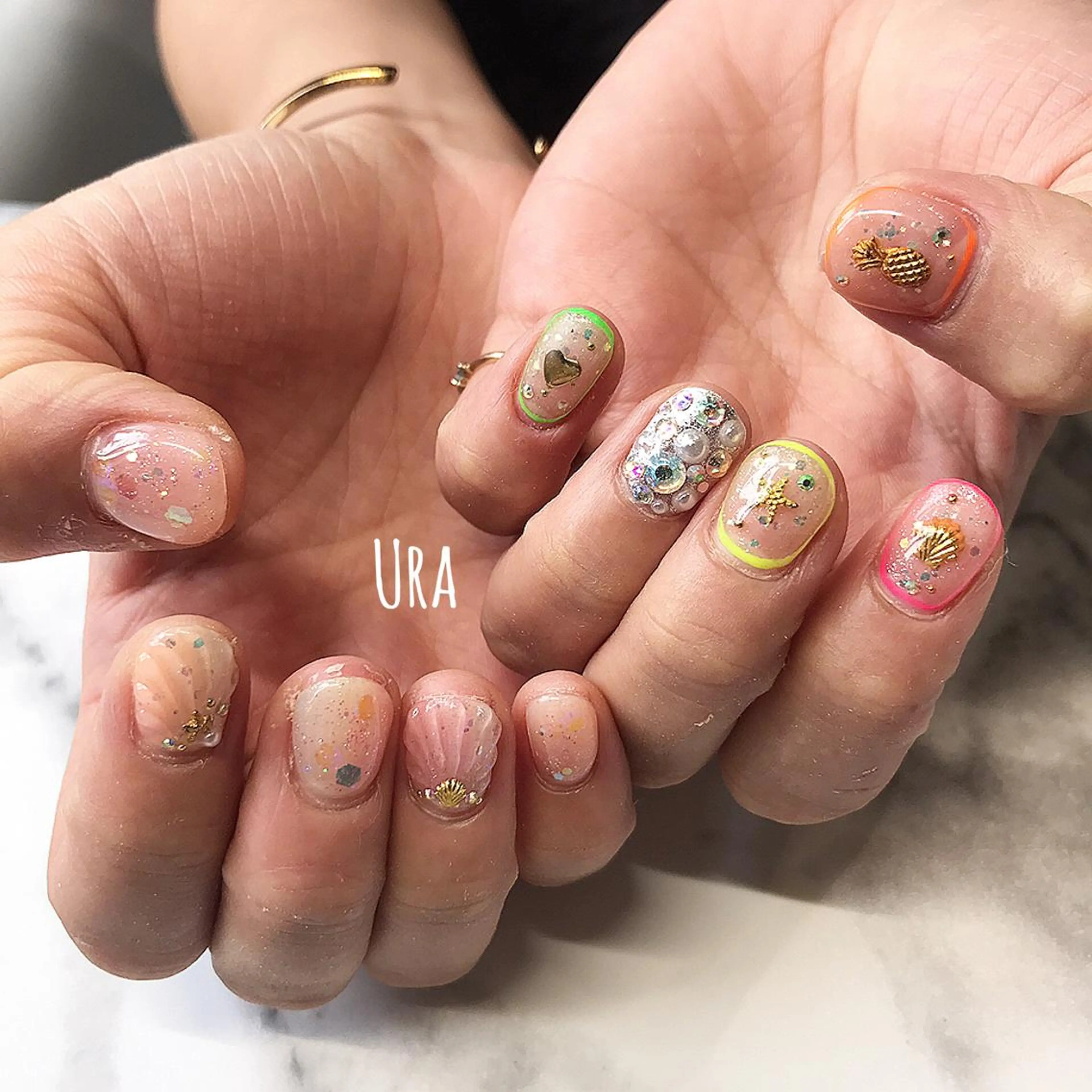 ネイル ハンドネイル UrakoNail 《nail》のネイルデザイン