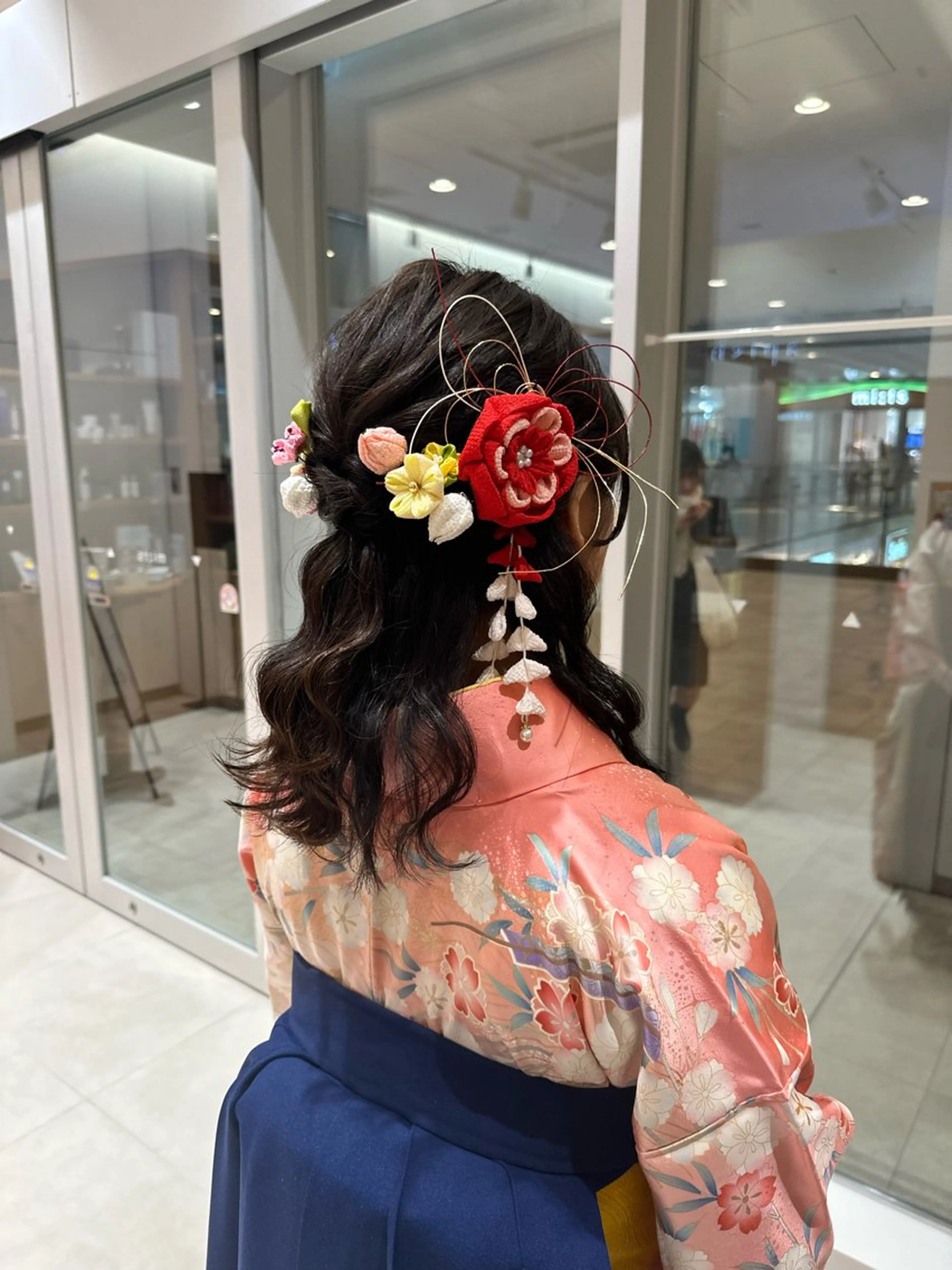 ヘアアレンジ 卒業式のヘアスタイル 中島 愛のヘアスタイル