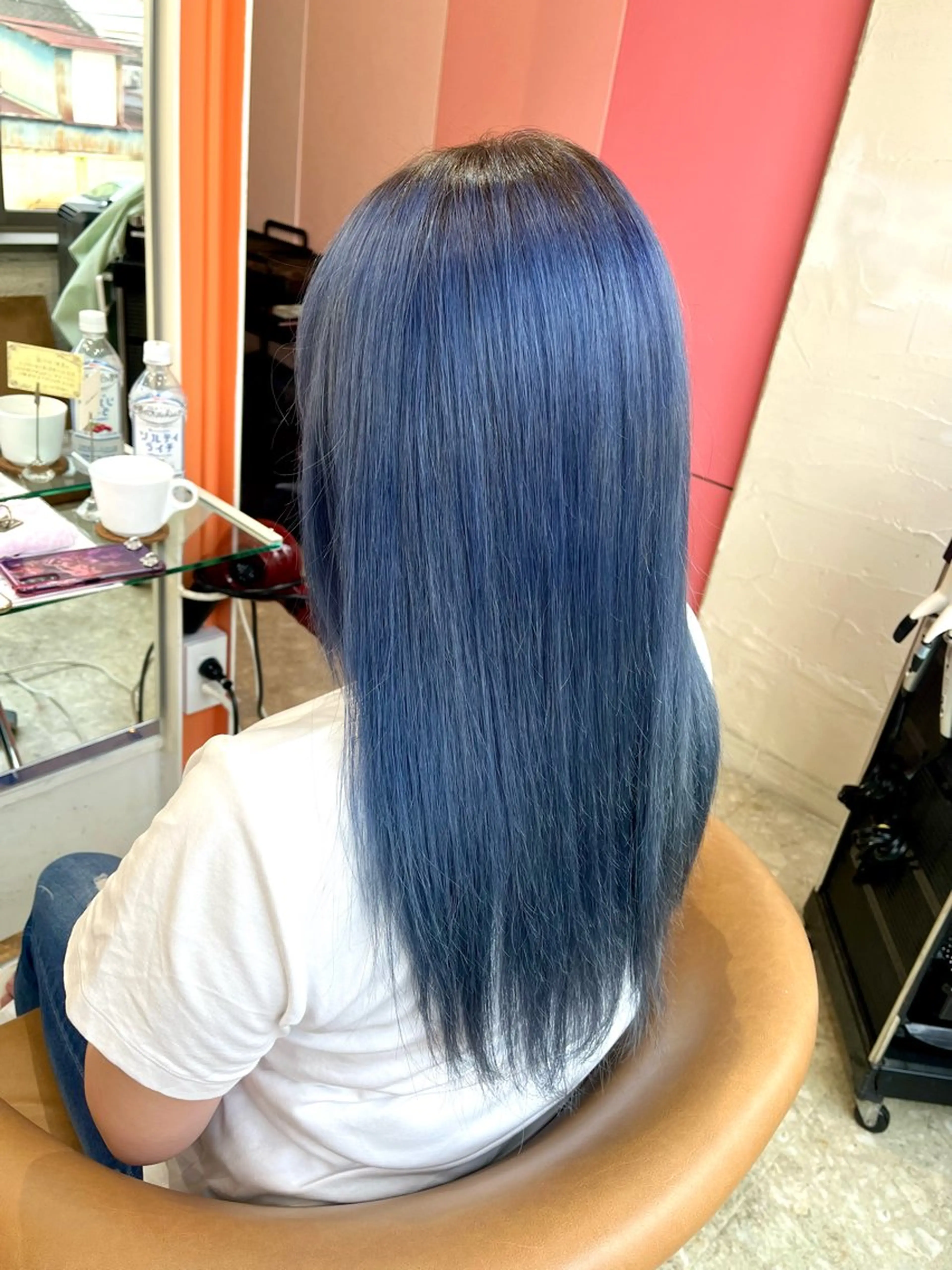 セミロング カラー ヘアカラー うしだ かおるのヘアスタイル