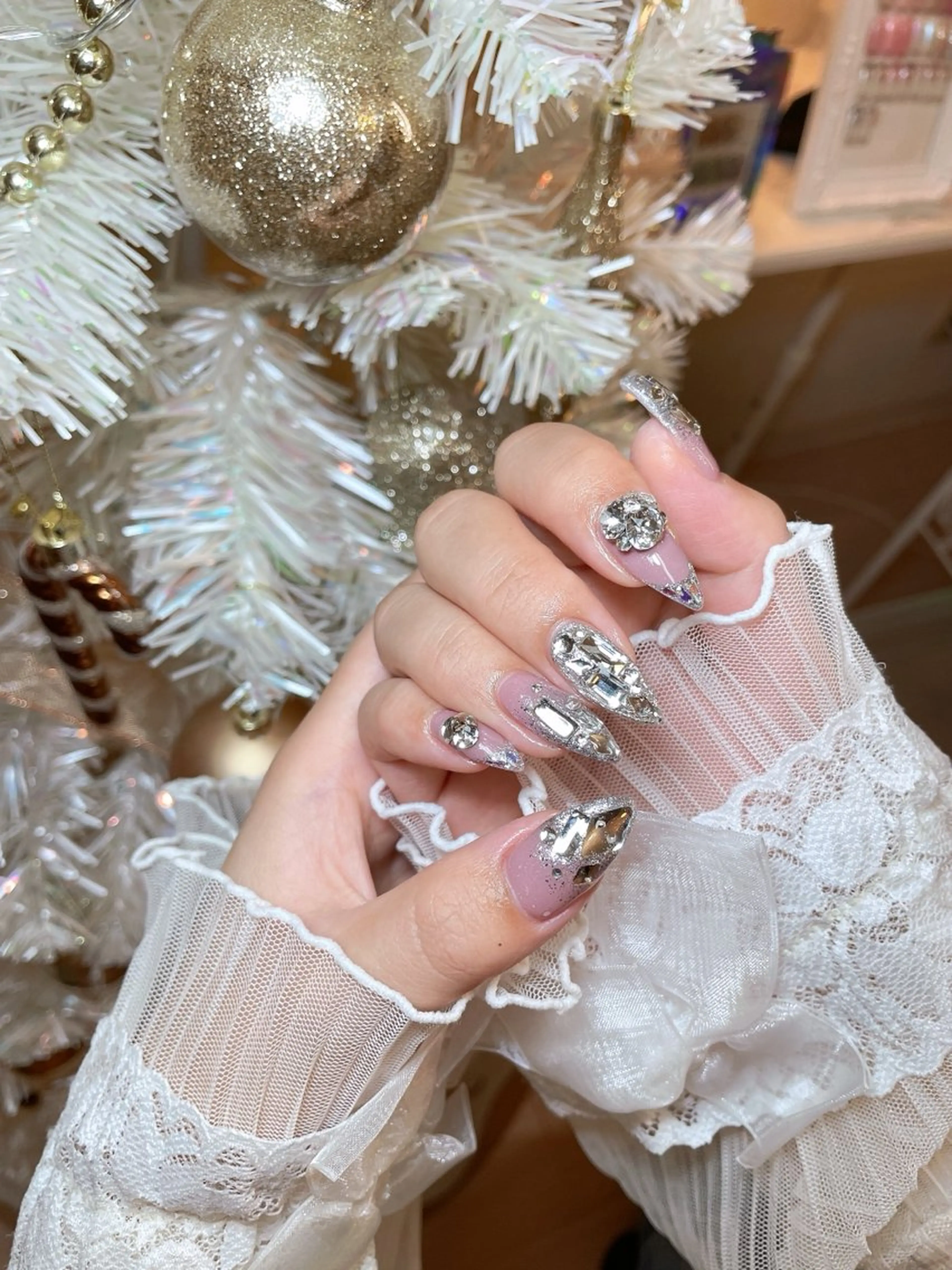 ネイル 23時まで❤︎韓国、 ワンホンネイルのネイルデザイン