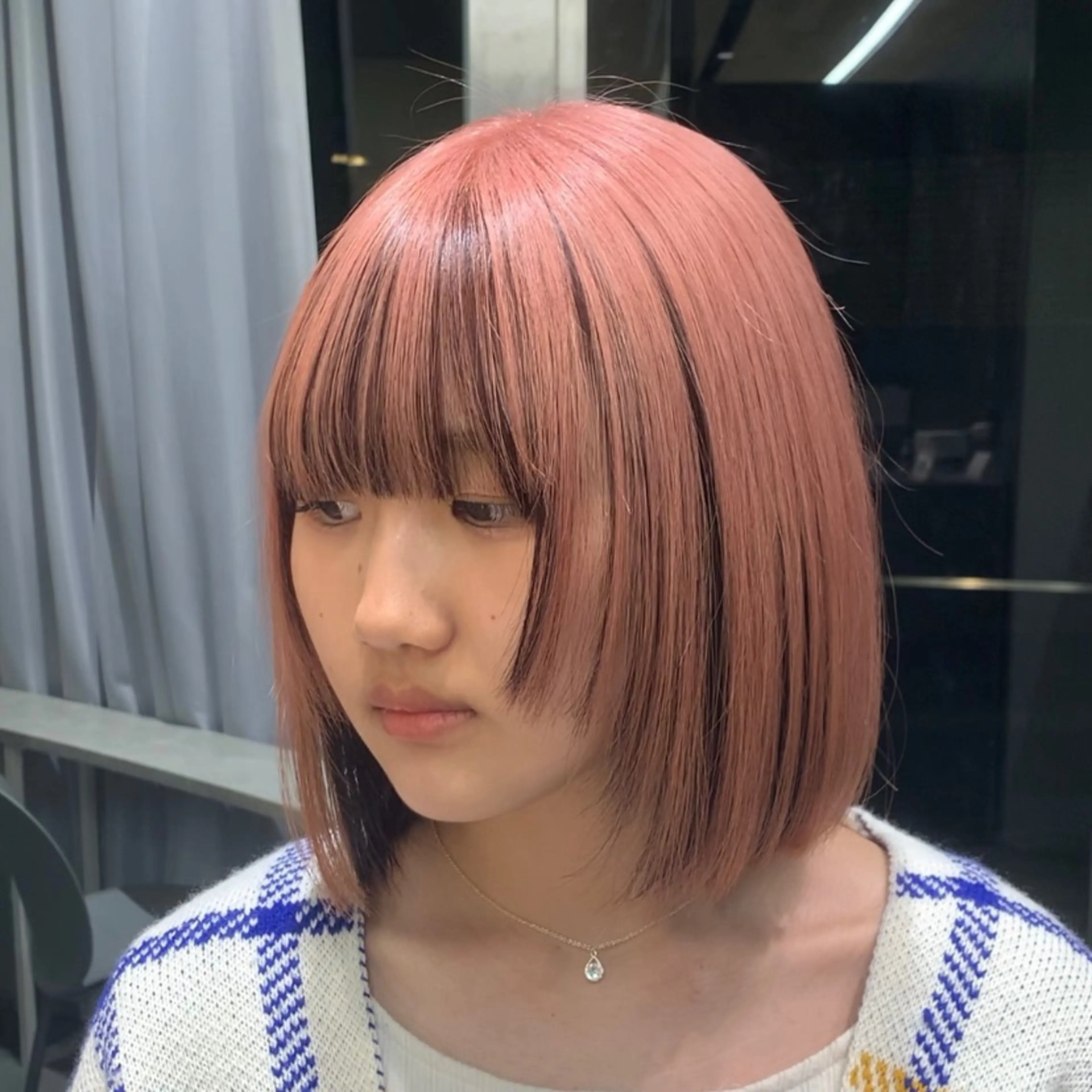 ミディアム カラー れい🫧 ハイトーン特化のヘアスタイル