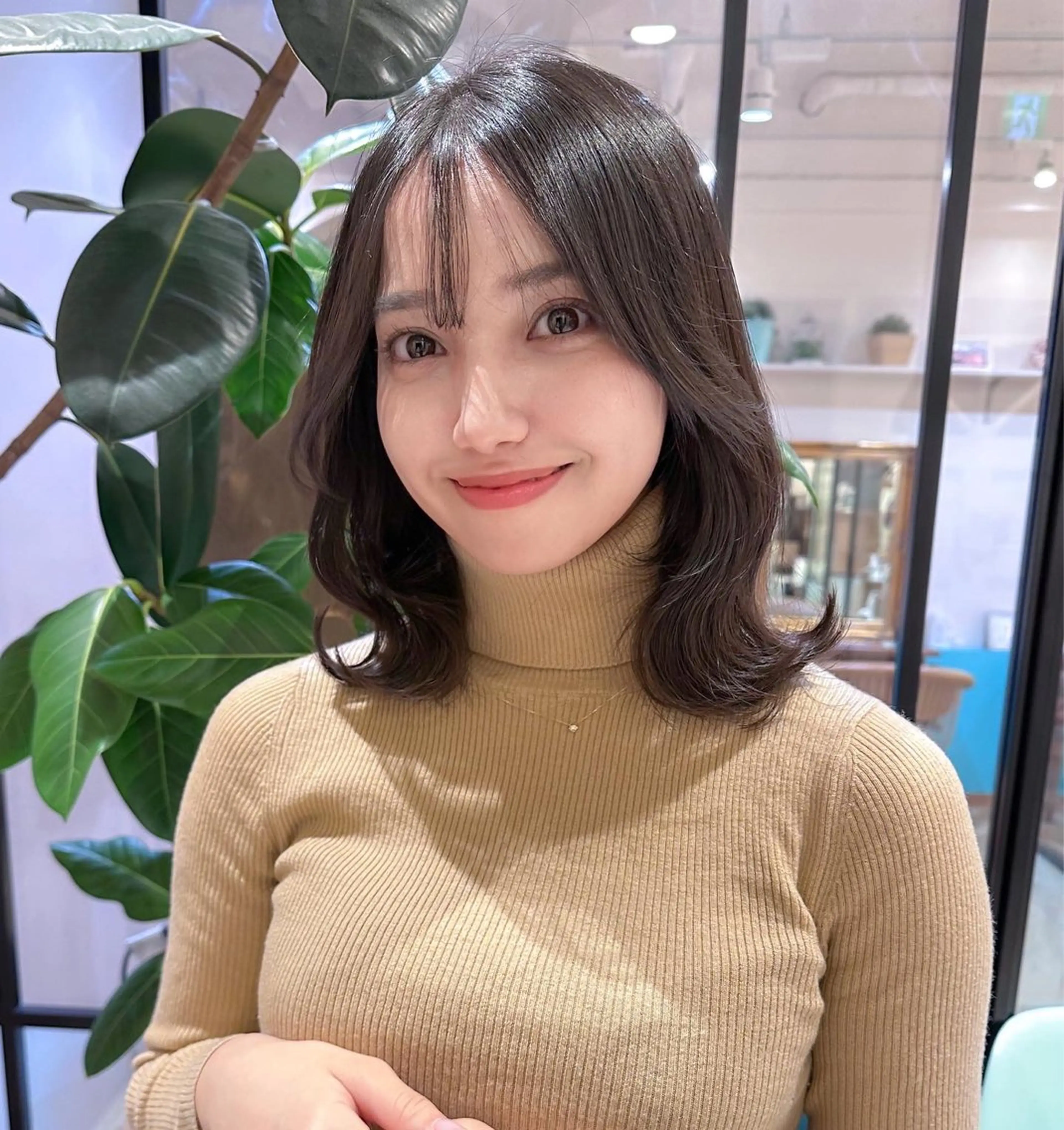 ミディアム カット トリートメント レイヤー🇰🇷 韓国ヘア💕トモミのヘアスタイル