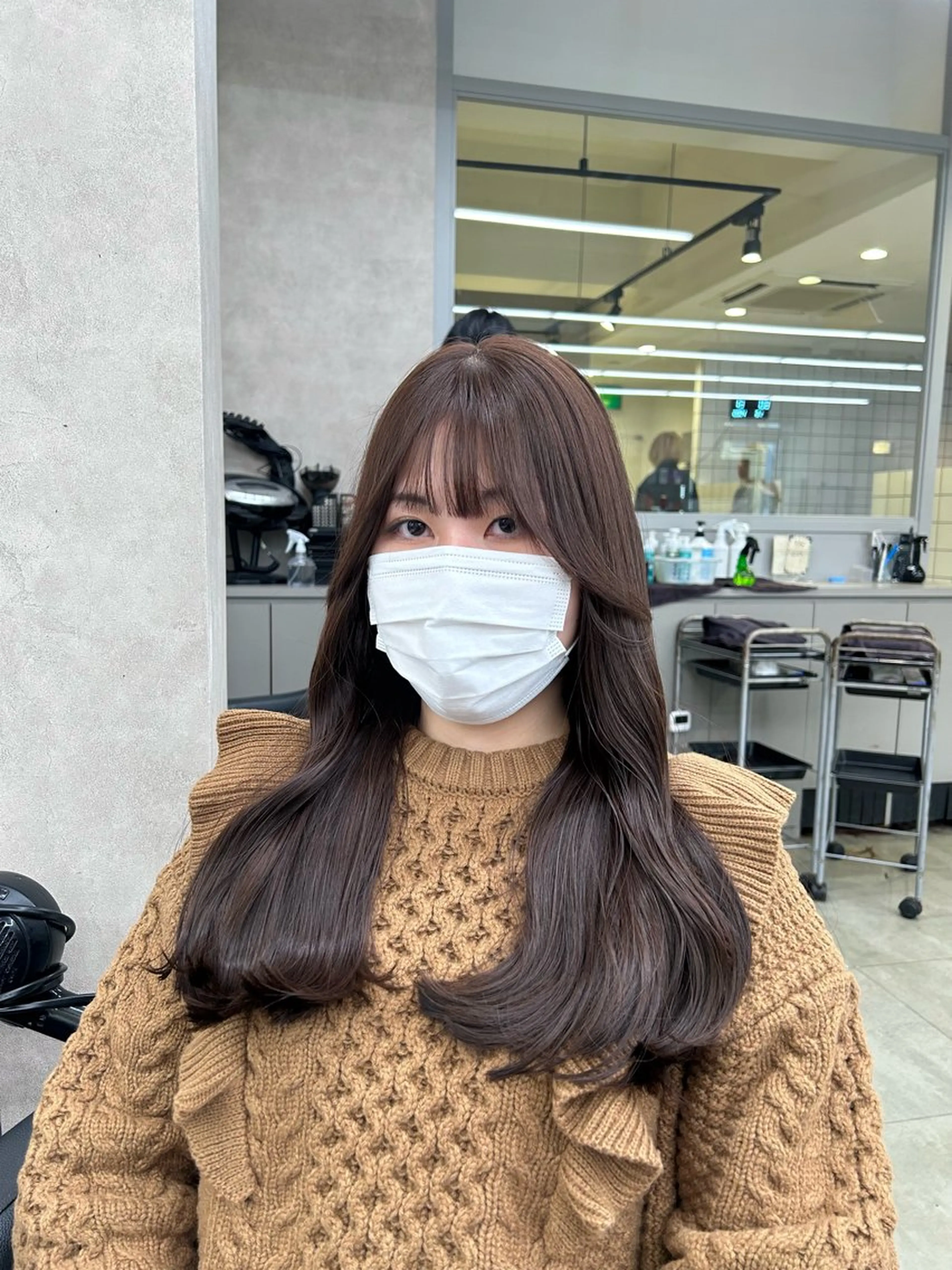 カラー ヘアカラー 透明感ベージュ🤎 ナチュラルレイヤーのヘアスタイル