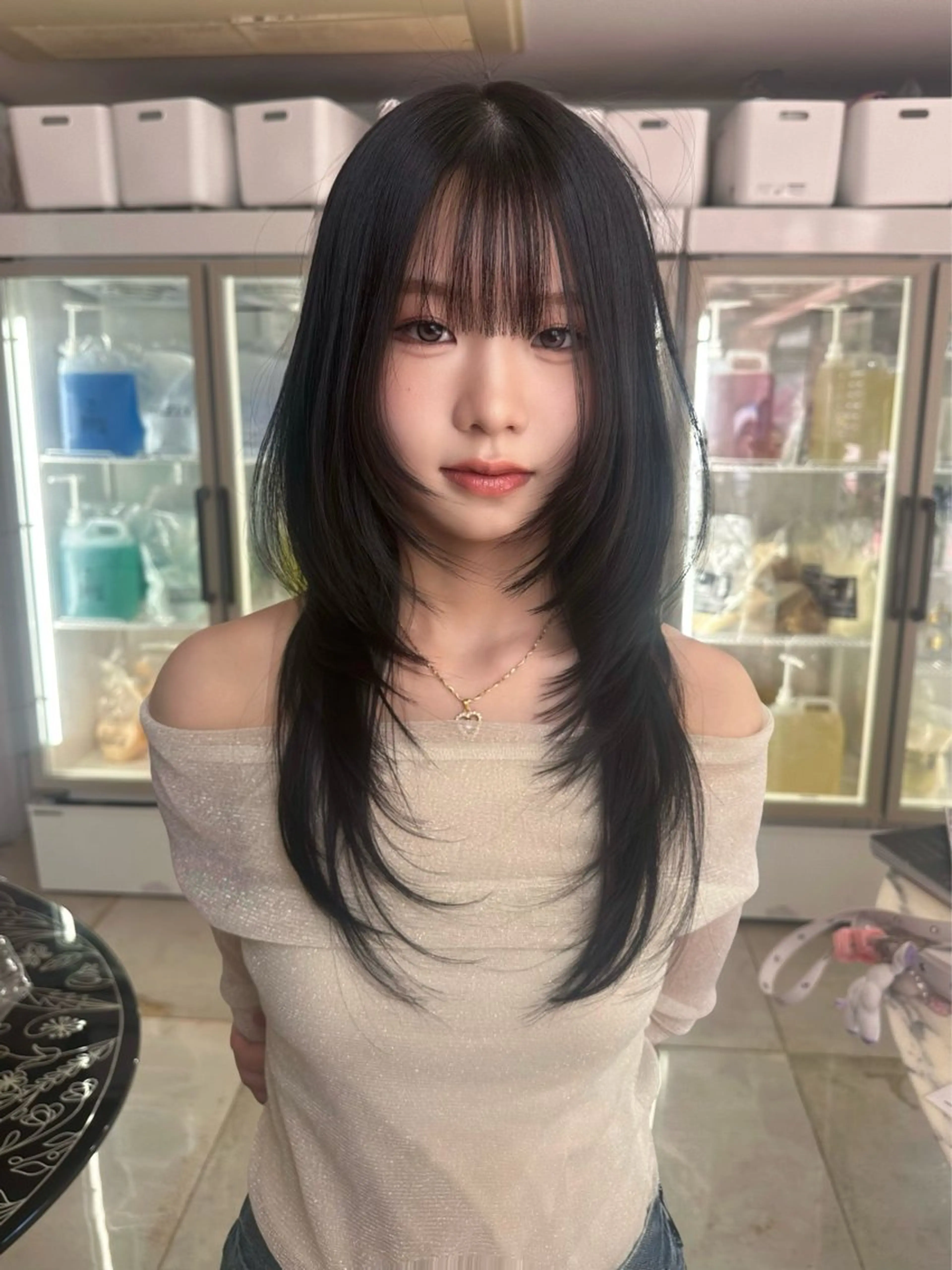 ロング カット トリートメント RiA/レイヤーカッ ト/ハッシュカットのヘアスタイル