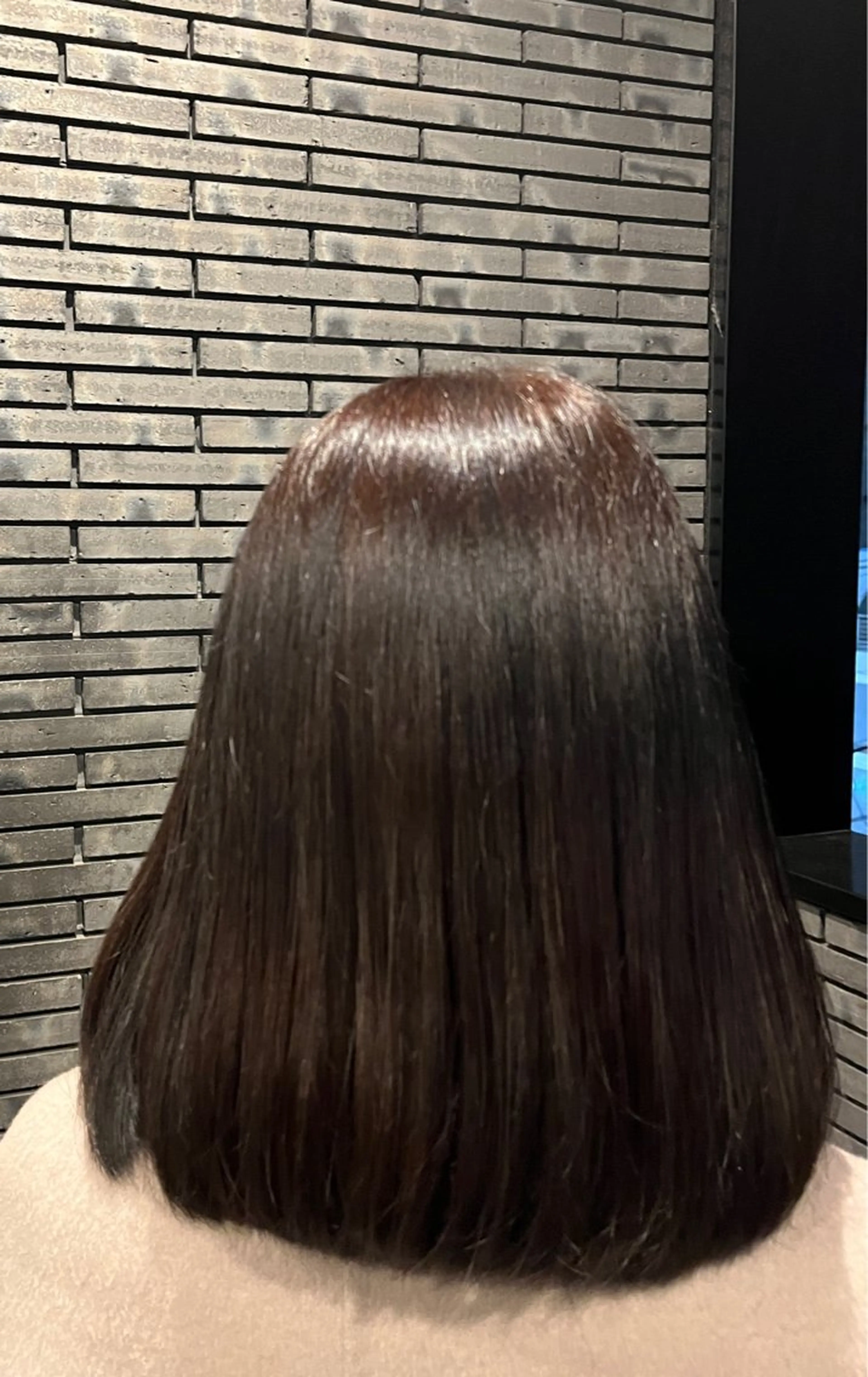 カラー あかね 髪質改善ストレートのヘアスタイル