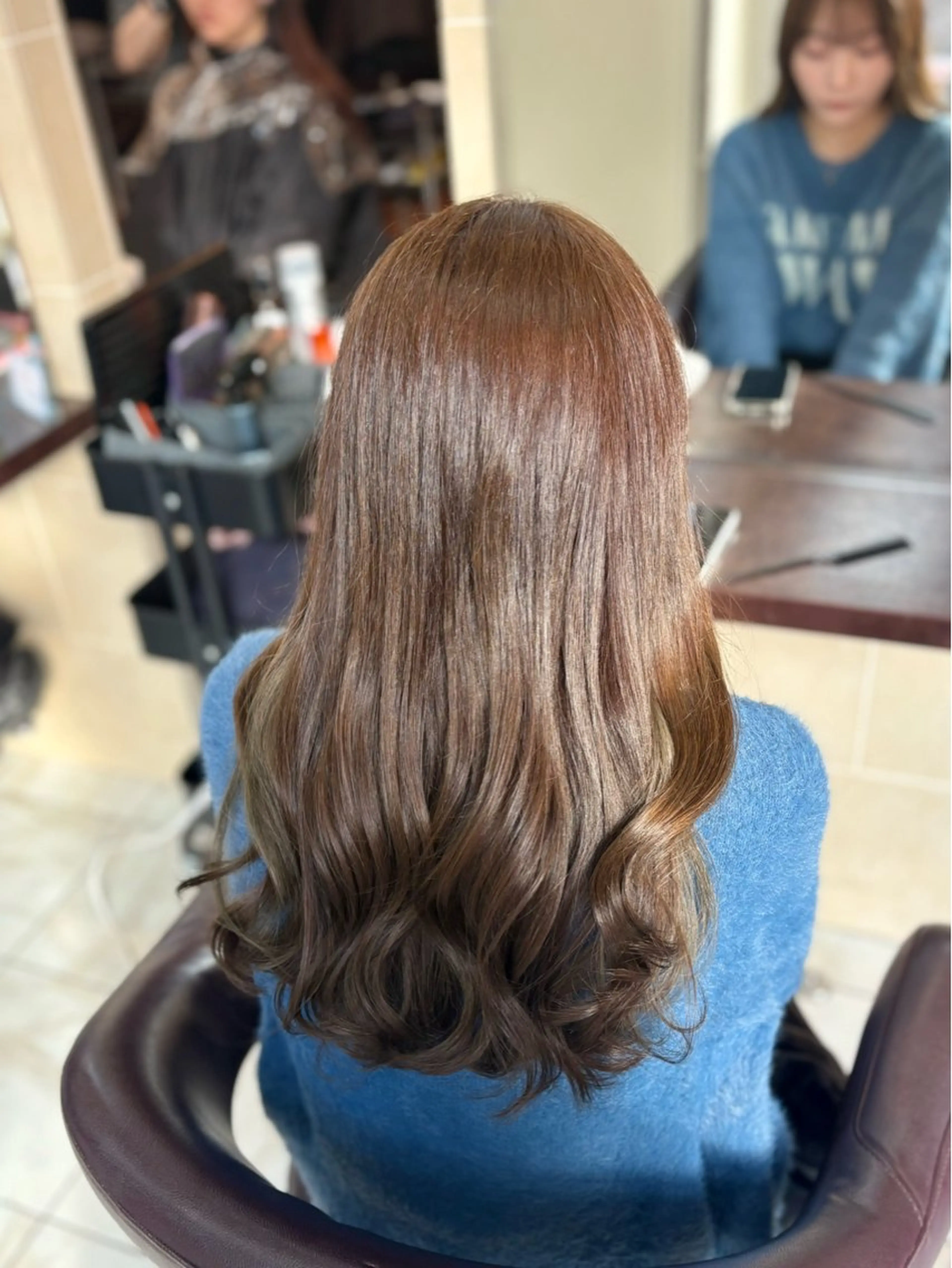 ロング 🎀透明感カラー 🐈ナズナのヘアスタイル