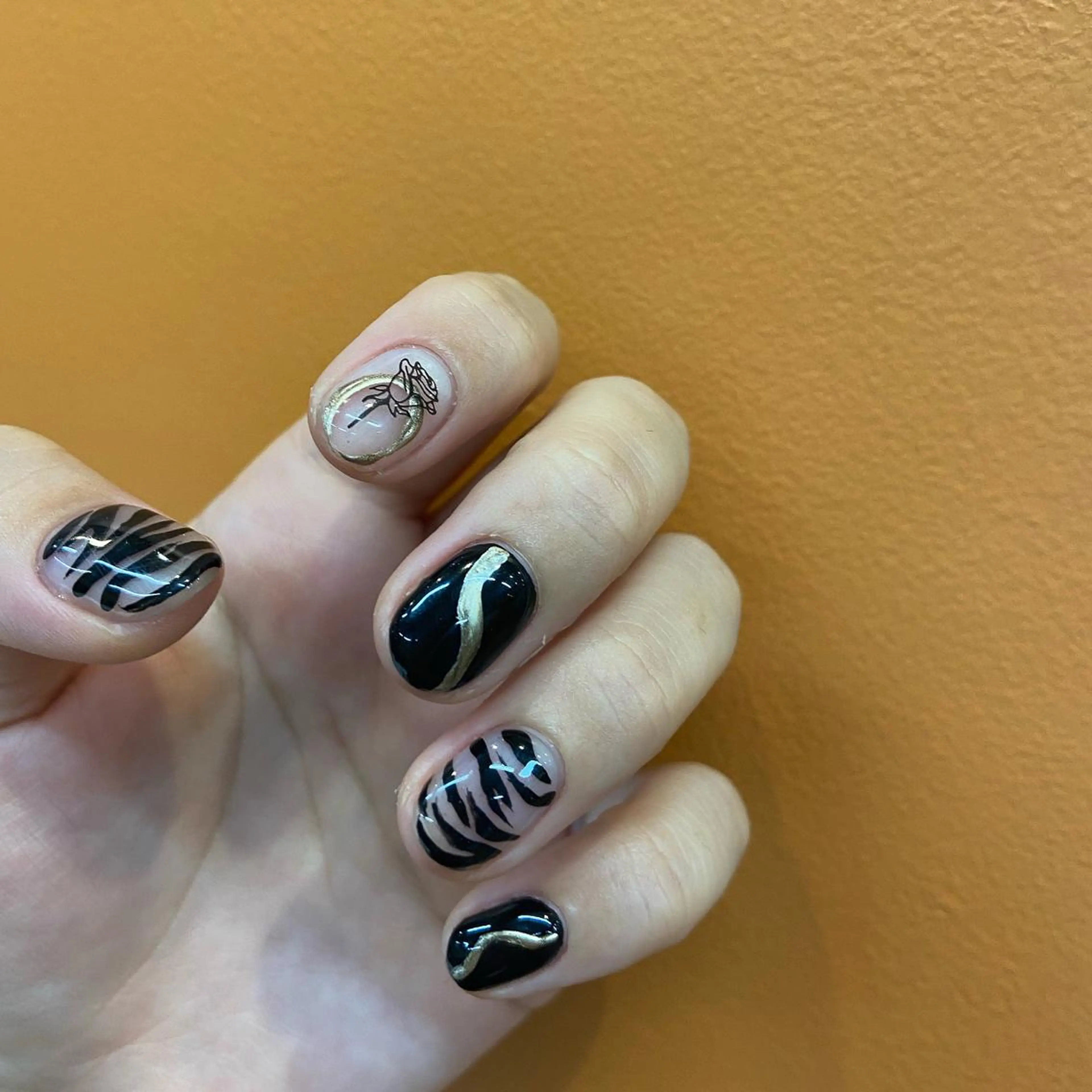 ネイル ハンドネイル nail salon M'U【エムユー】のネイルデザイン