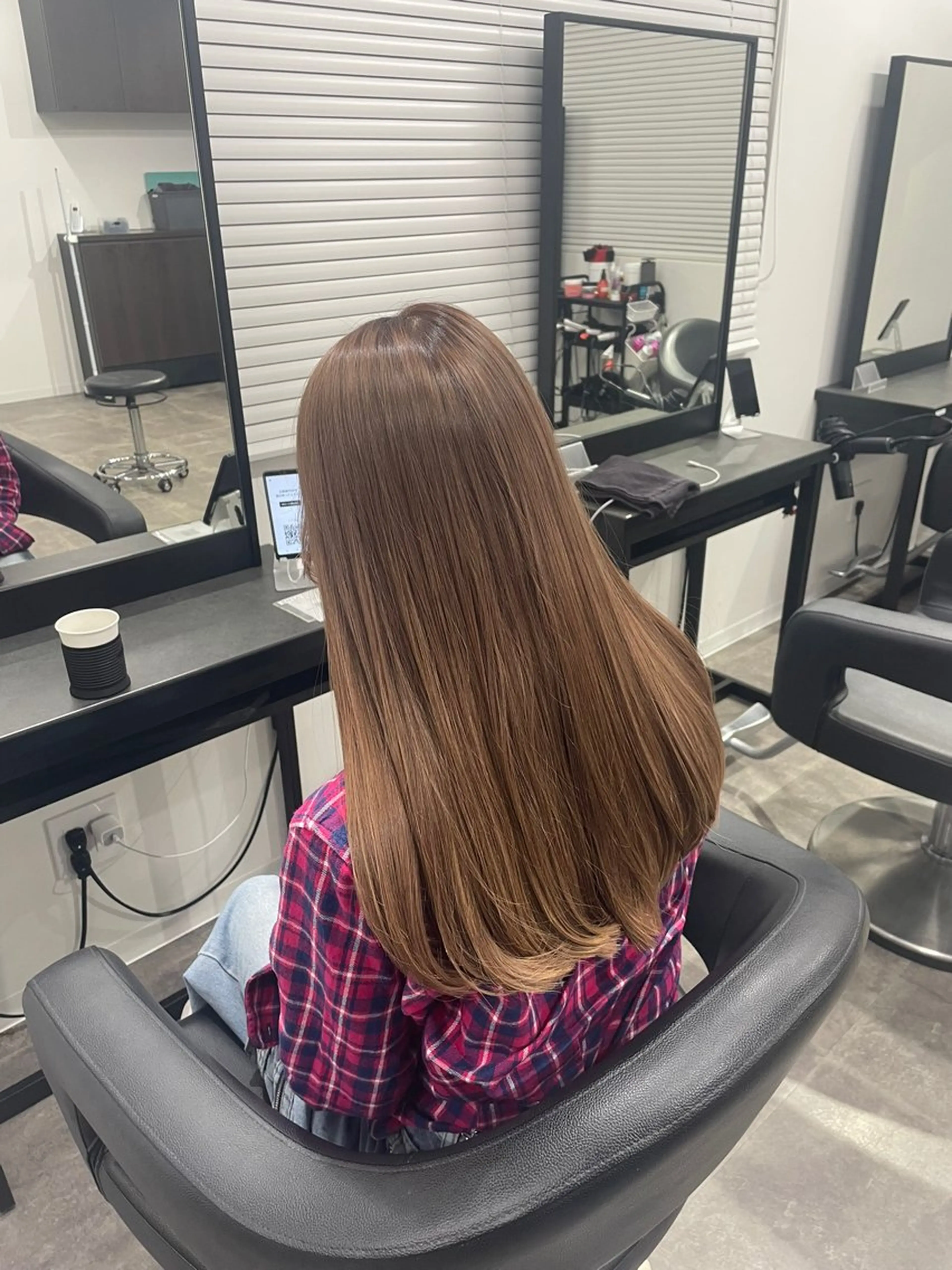 ロング カラー ブリーチ ダブルカラー ブリーチなしカラー 髪質改善 トリートメント 🤍透明感推しカラー 🤍yui‪💞✨のヘアスタイル