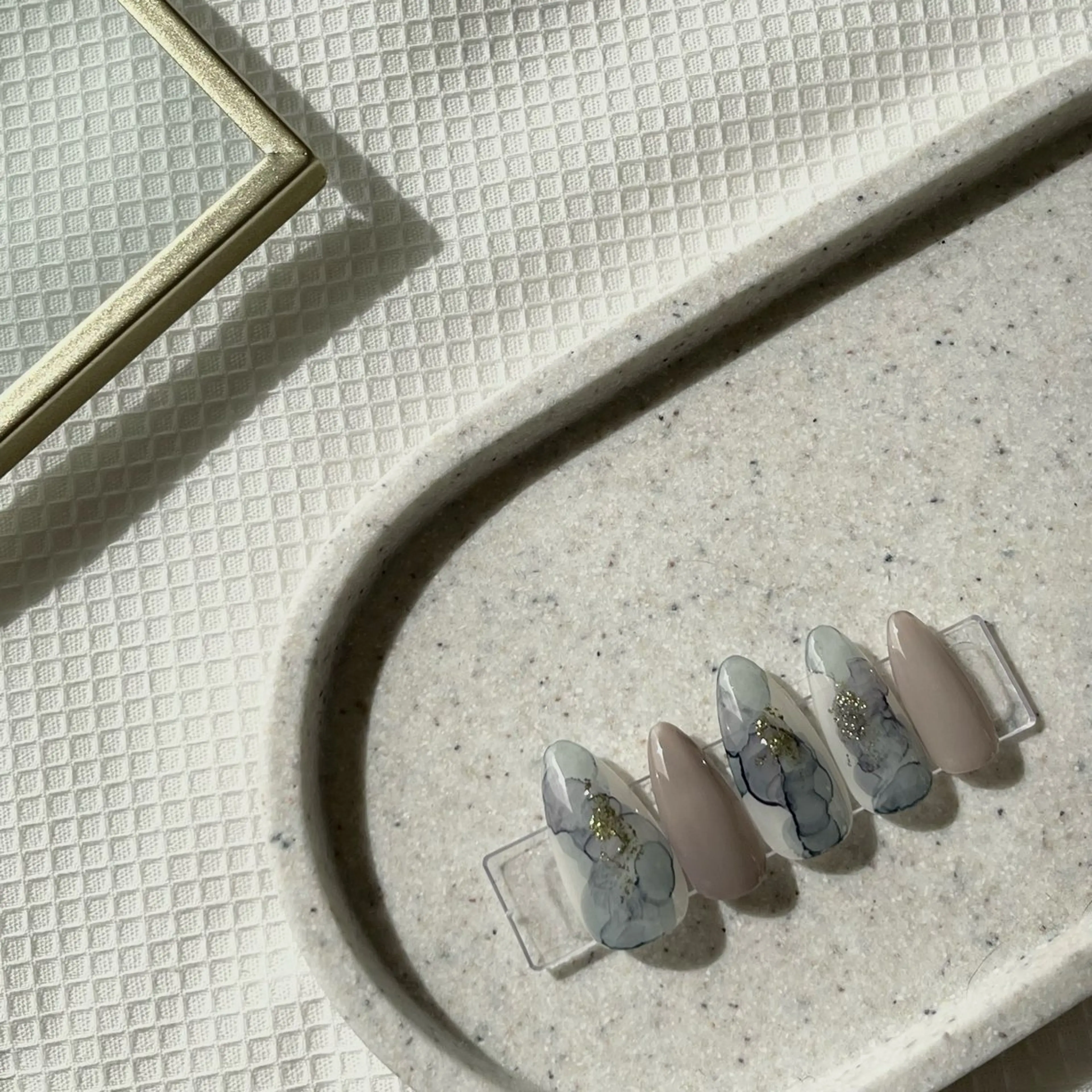 ネイル Luccica nailのネイルデザイン