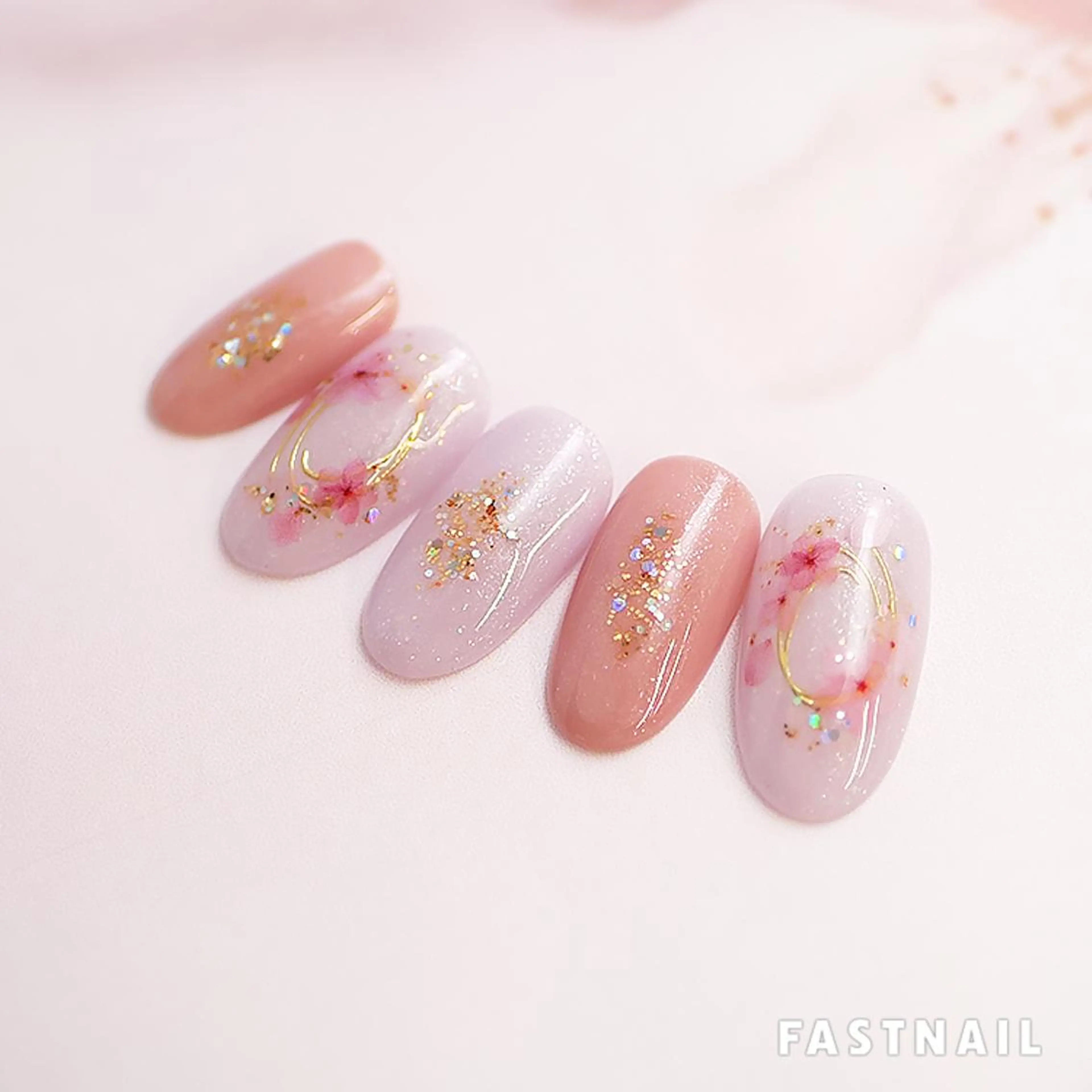 ネイル ファストネイル ロコ 春日のネイルデザイン