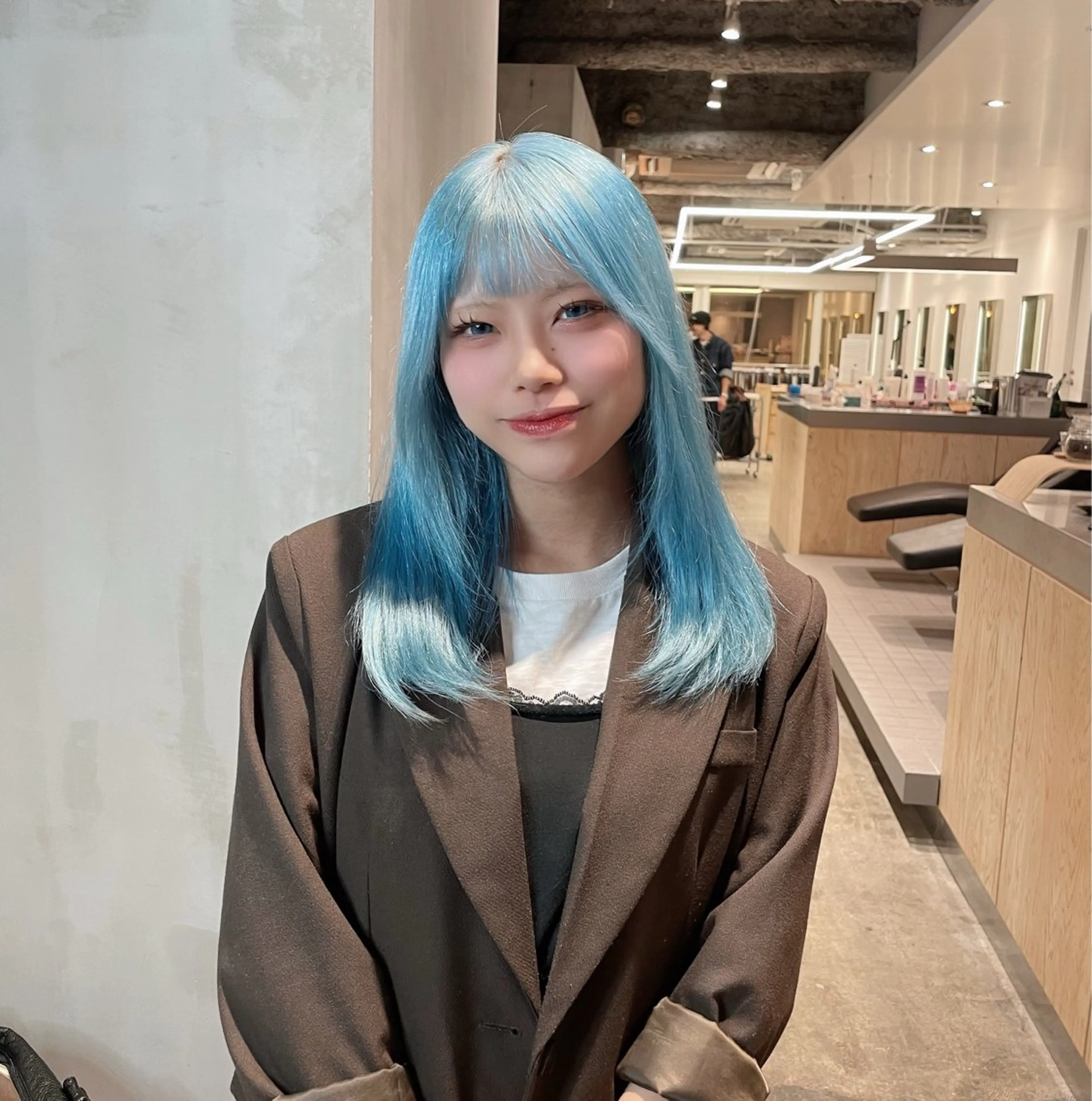 【ケアブリーチの4倍ケア⁉️】最高級エフェクトブリーチ使用🌈✨️ブリーチ×2+カラー🌈✨️の写真