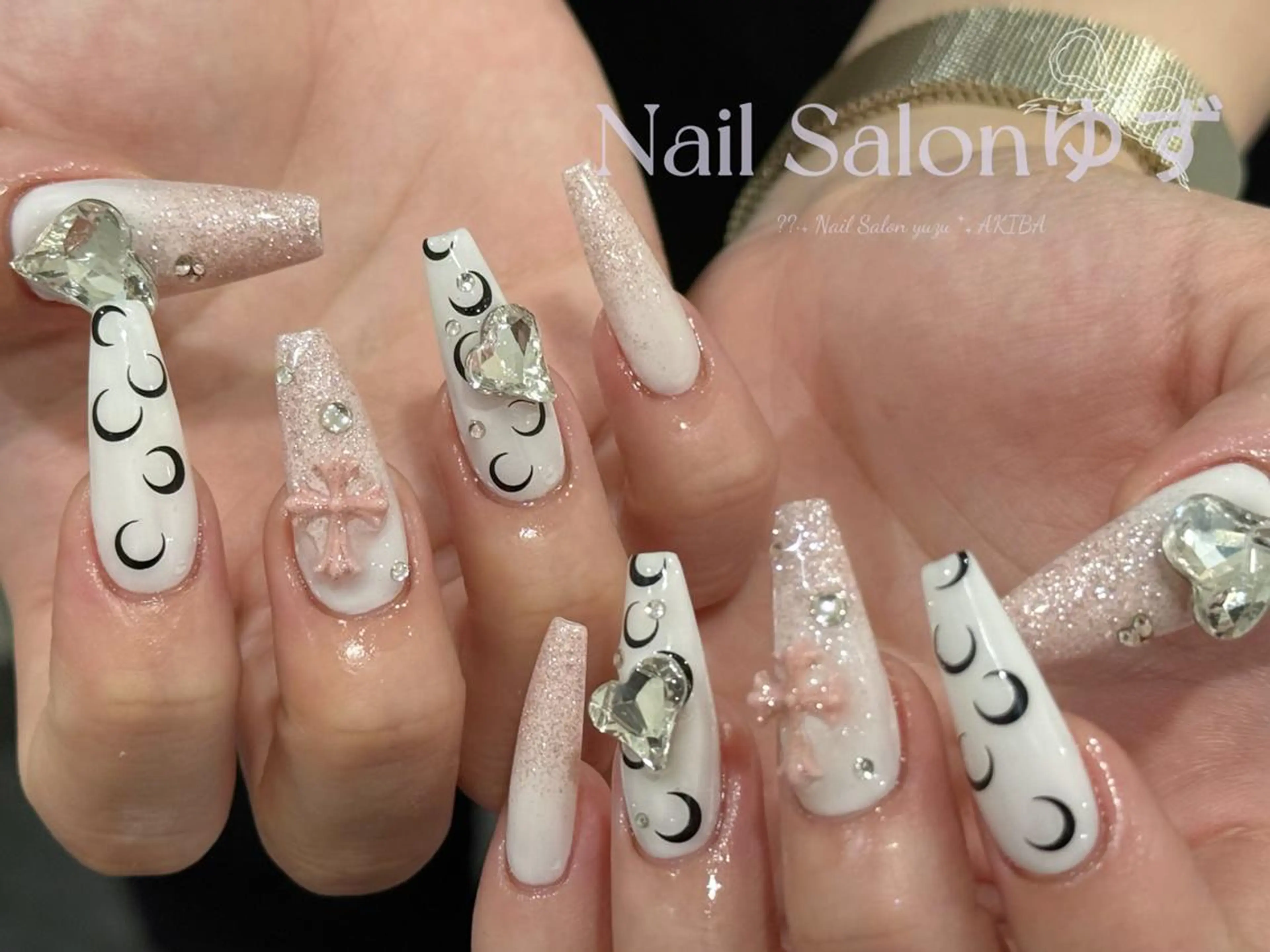 ネイル ハンドネイル MAKI💚💚💚 秋葉原.のネイルデザイン