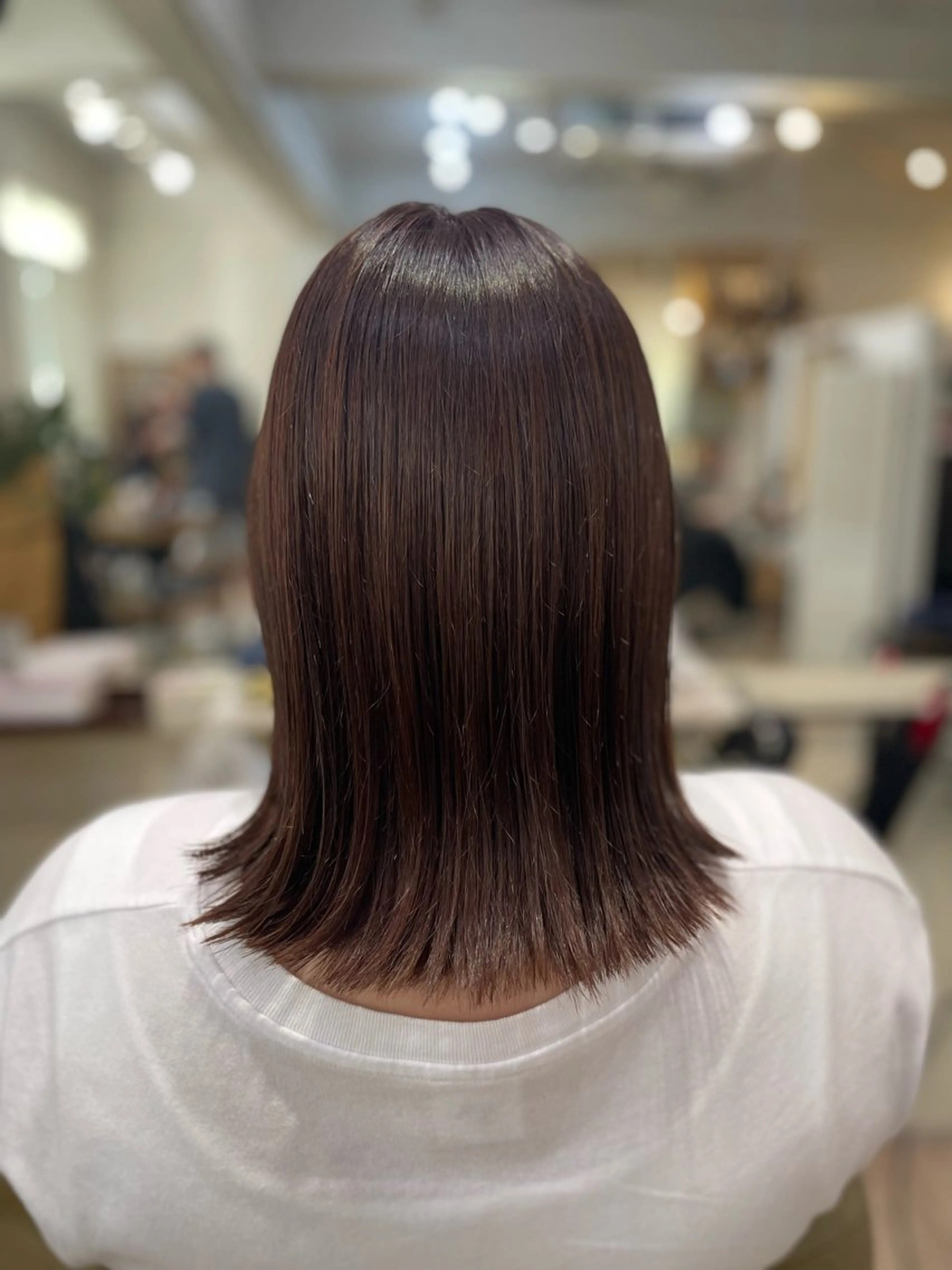 ミディアム カット ヘアカラー トリートメント 茅野 あゆ美のヘアスタイル